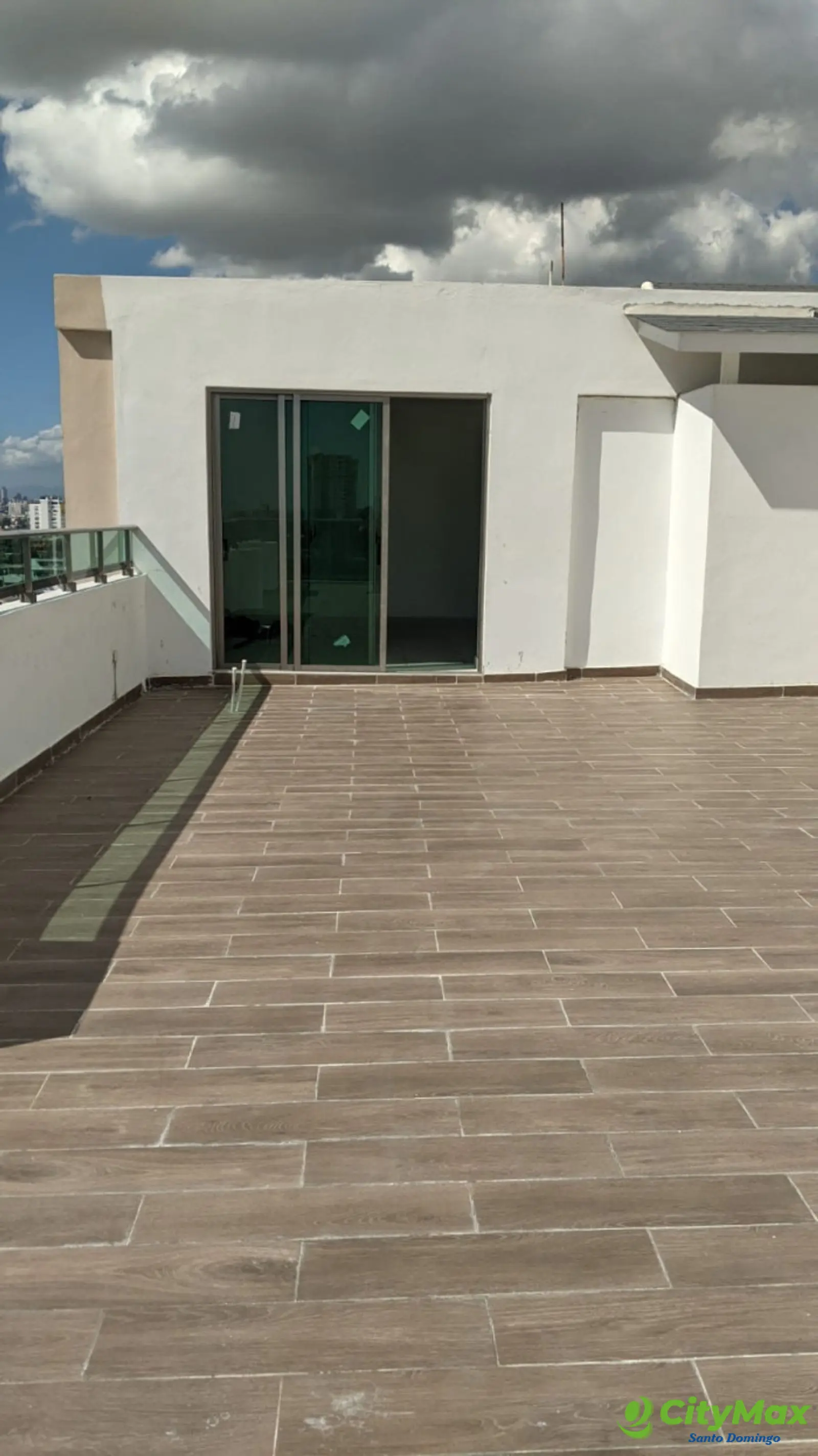 En venta PH Nuevo de 3 niveles en ALMA ROSA I - foto 18