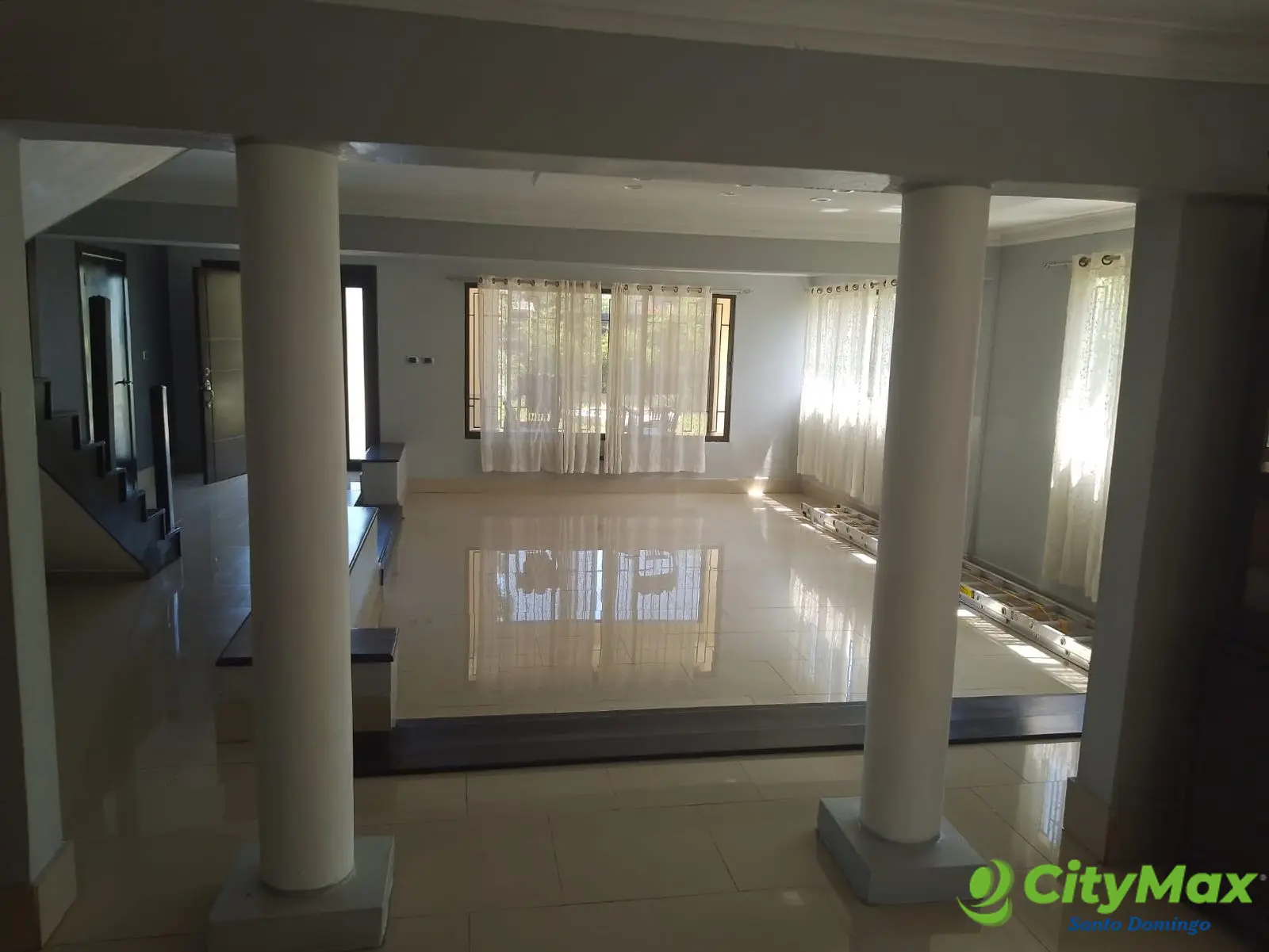 Casa en Venta con Piscina en Bonao - foto 2