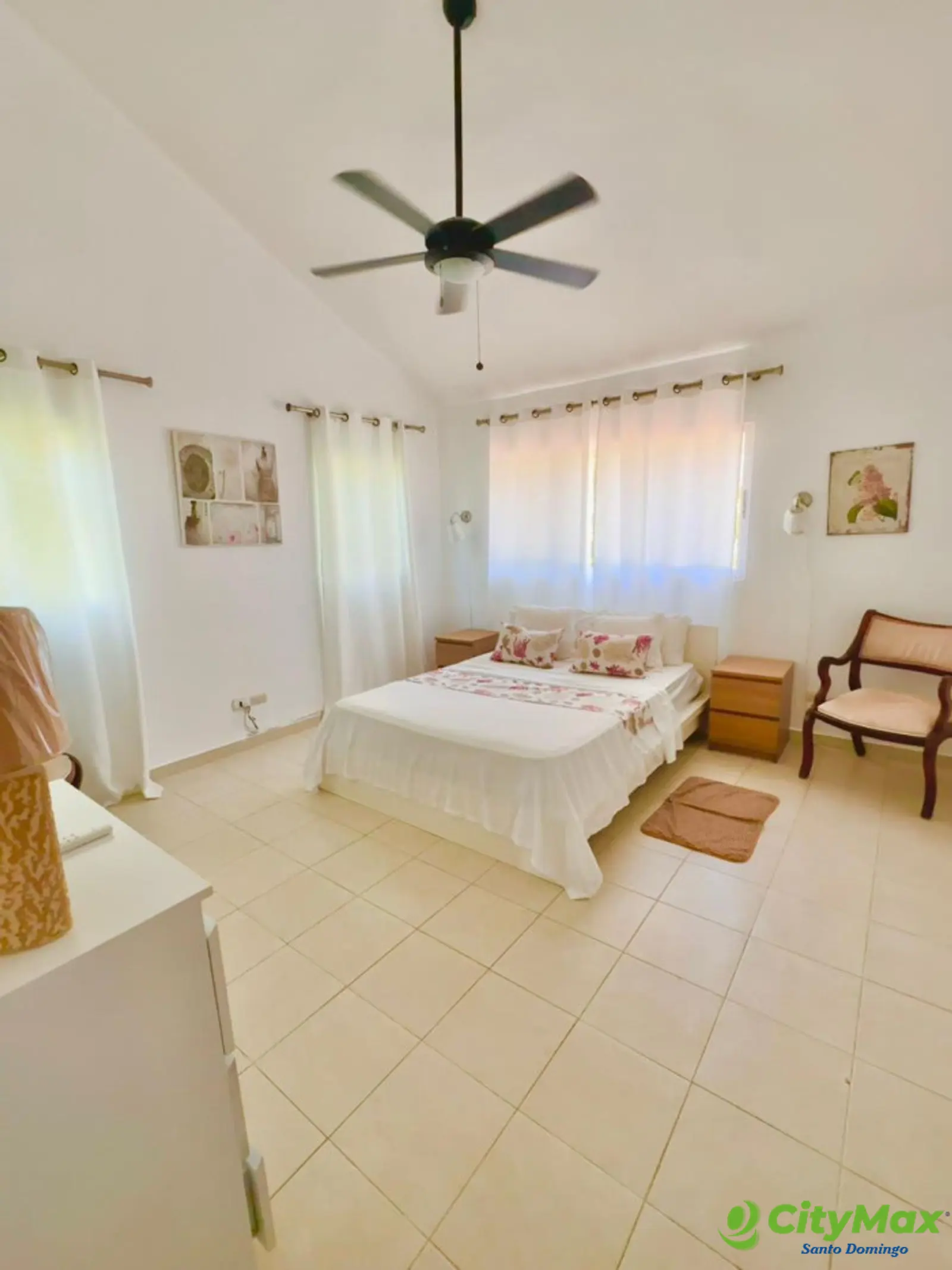 CASA EN RENTA Y VENTA EN JUAN DOLIO AMUEBLADA - foto 16