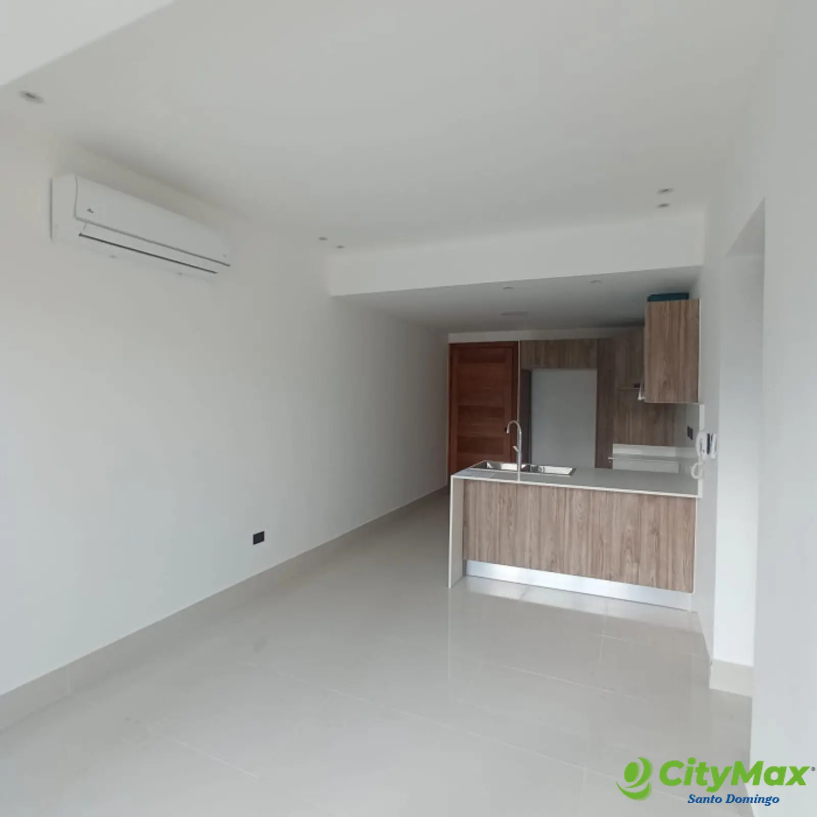 Apartamento en alquiler con linea Blanca en Serralles. - foto 2