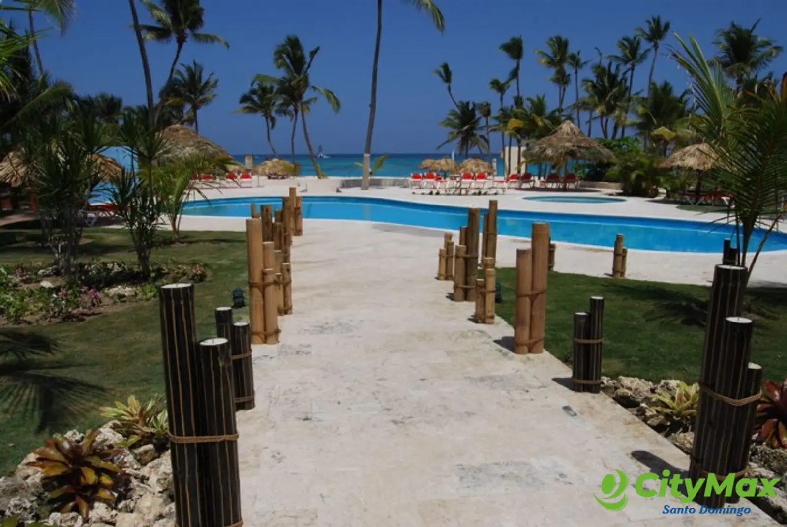 Apartamento en venta en Bávaro Punta cana listo y nuevo - Club de playa