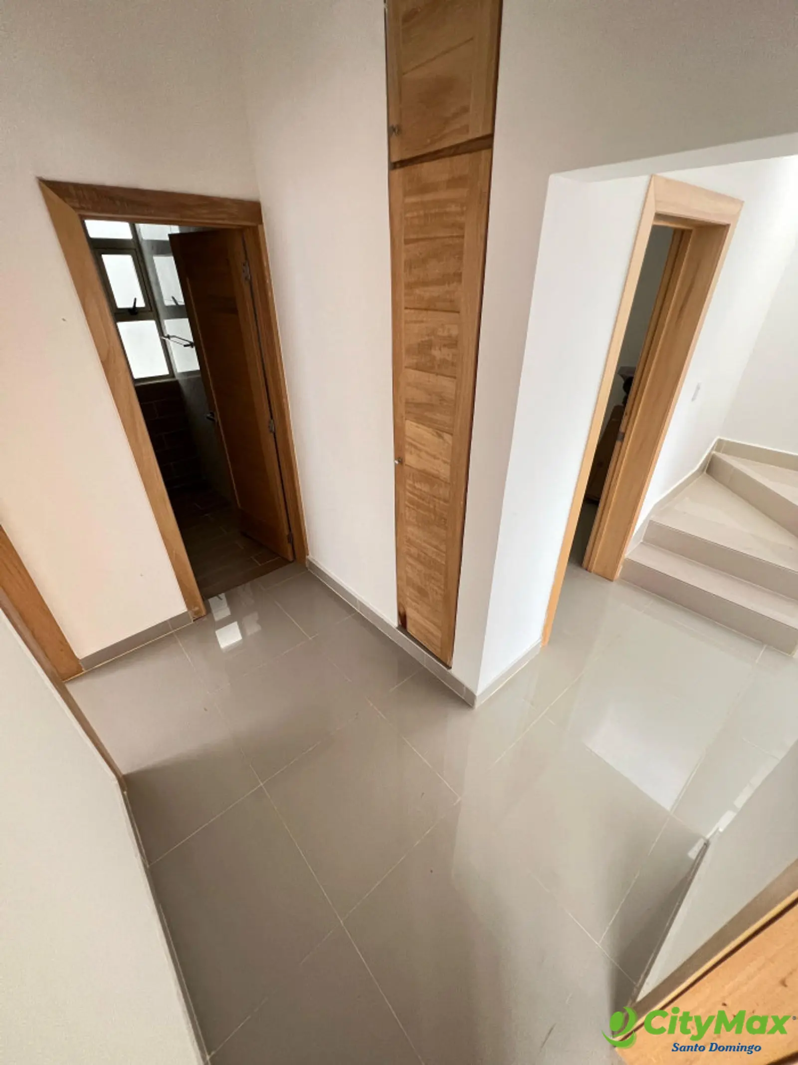 Vendo casa en prado oriental con espectacular diseño - foto 10
