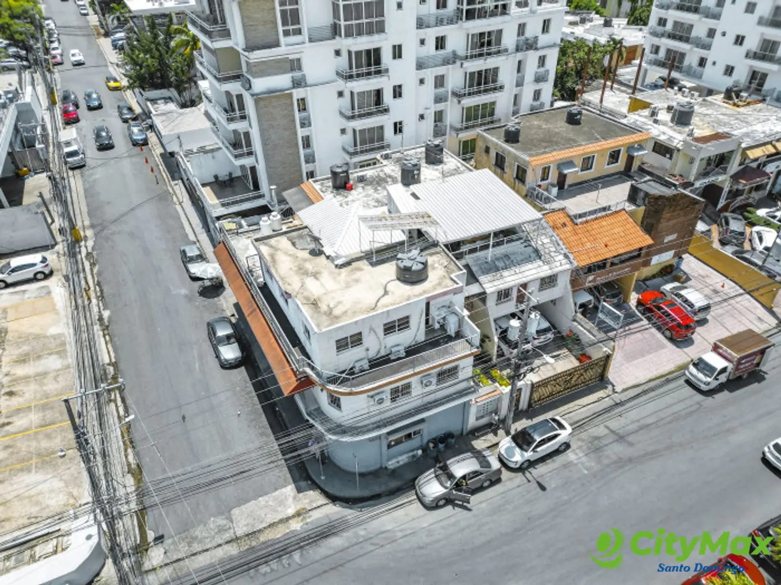 Edificio Comercial en Venta en Ensanche Julieta - foto 5