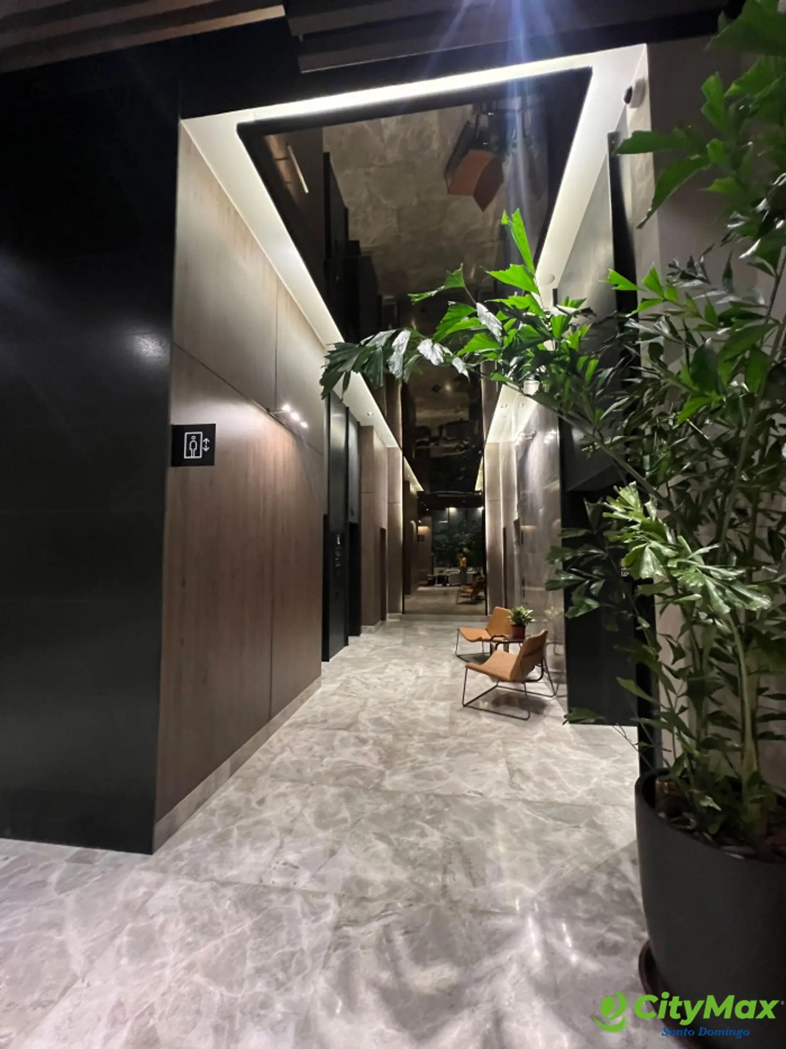 Apartamento amueblado en Venta en Piantini en blue mall - foto 9