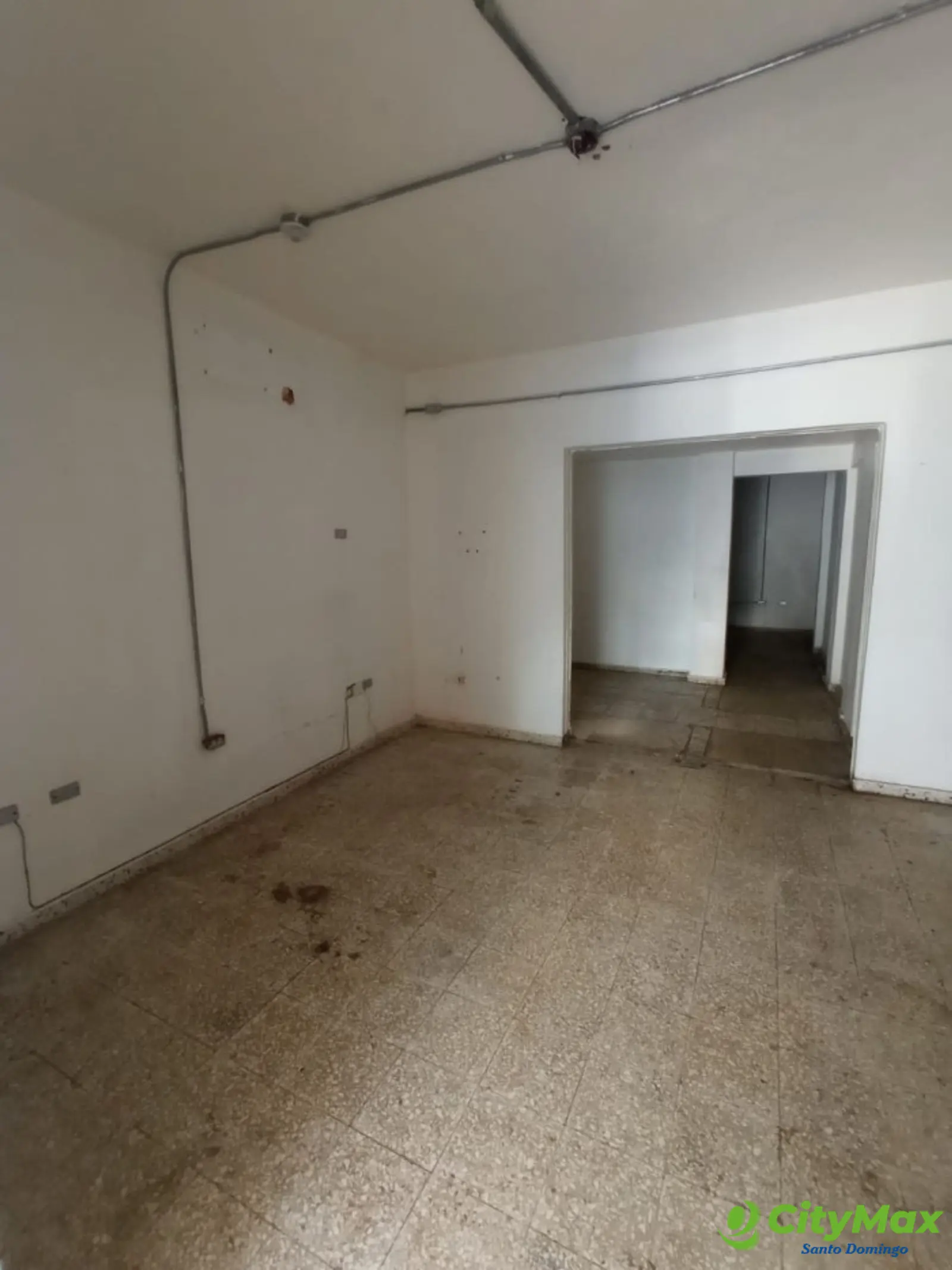 Local Comercial en Alquiler  en Bella Vista - foto 12