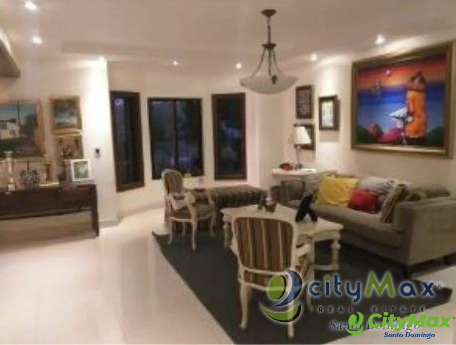 Casa de 3 Niveles en Venta en Laderas de Arroyo Hondo - foto 9