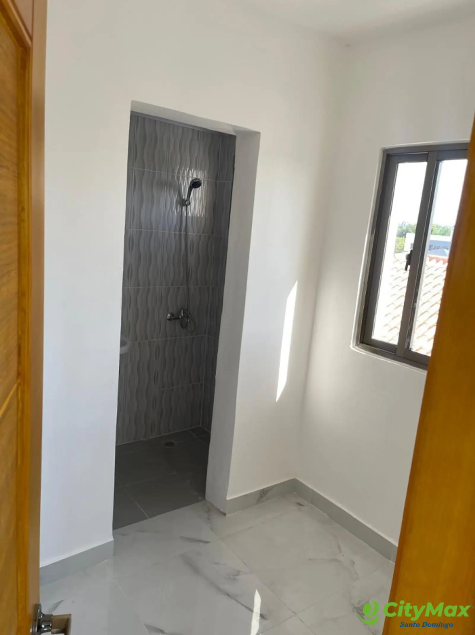 Apartamento en Venta en la Jacobo Majluta  - foto 8