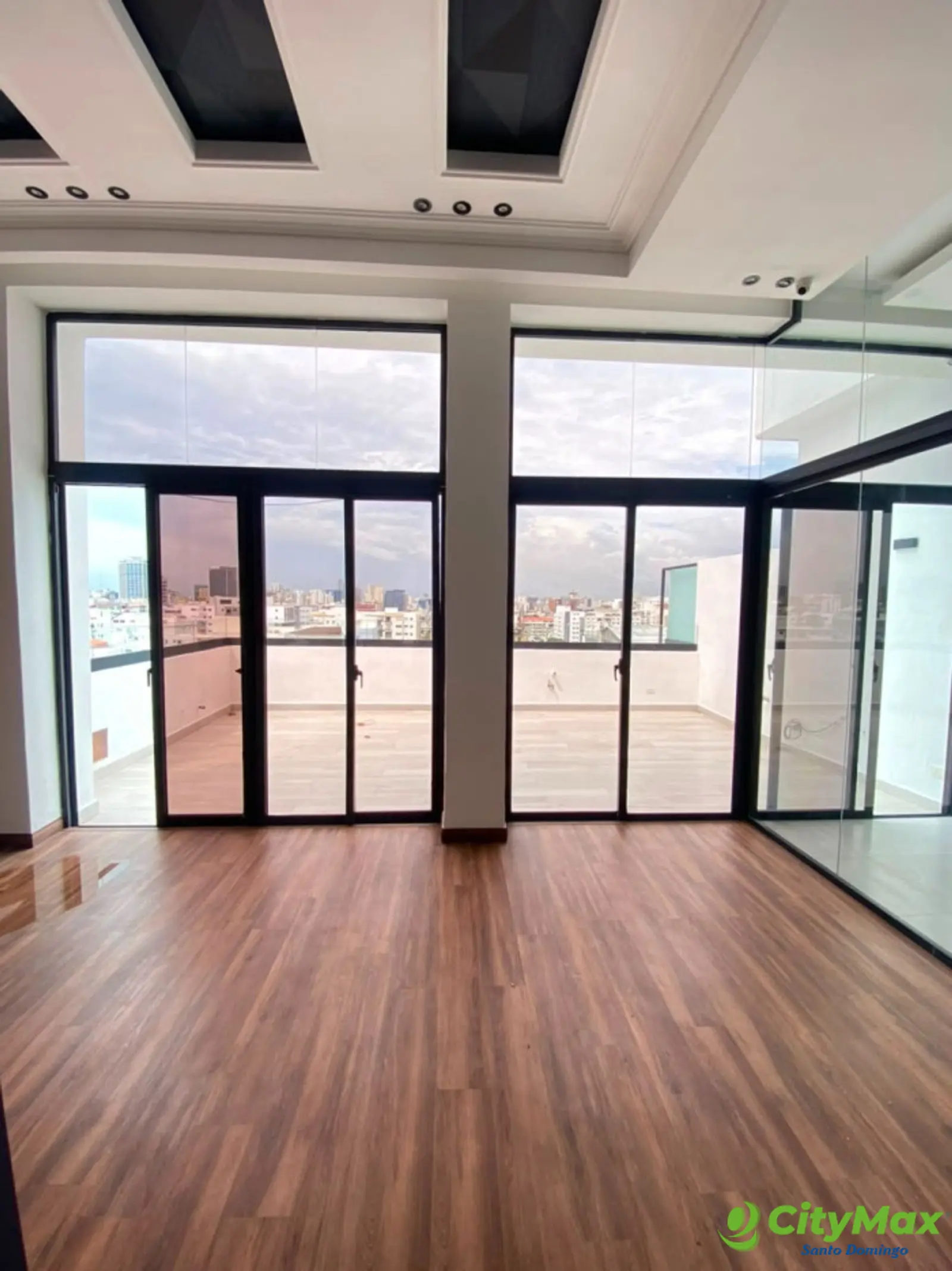Penthouse en Venta en Evaristo Morales - foto 5