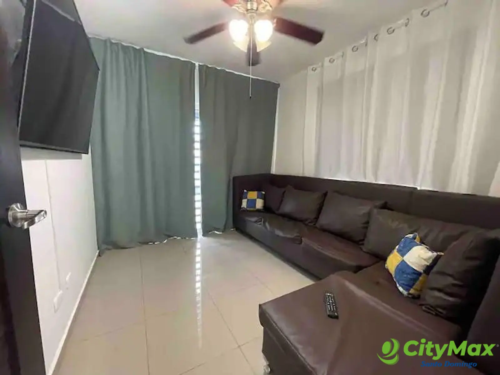 Casa Amueblada en Alquiler o Venta en San Isidro  - foto 2
