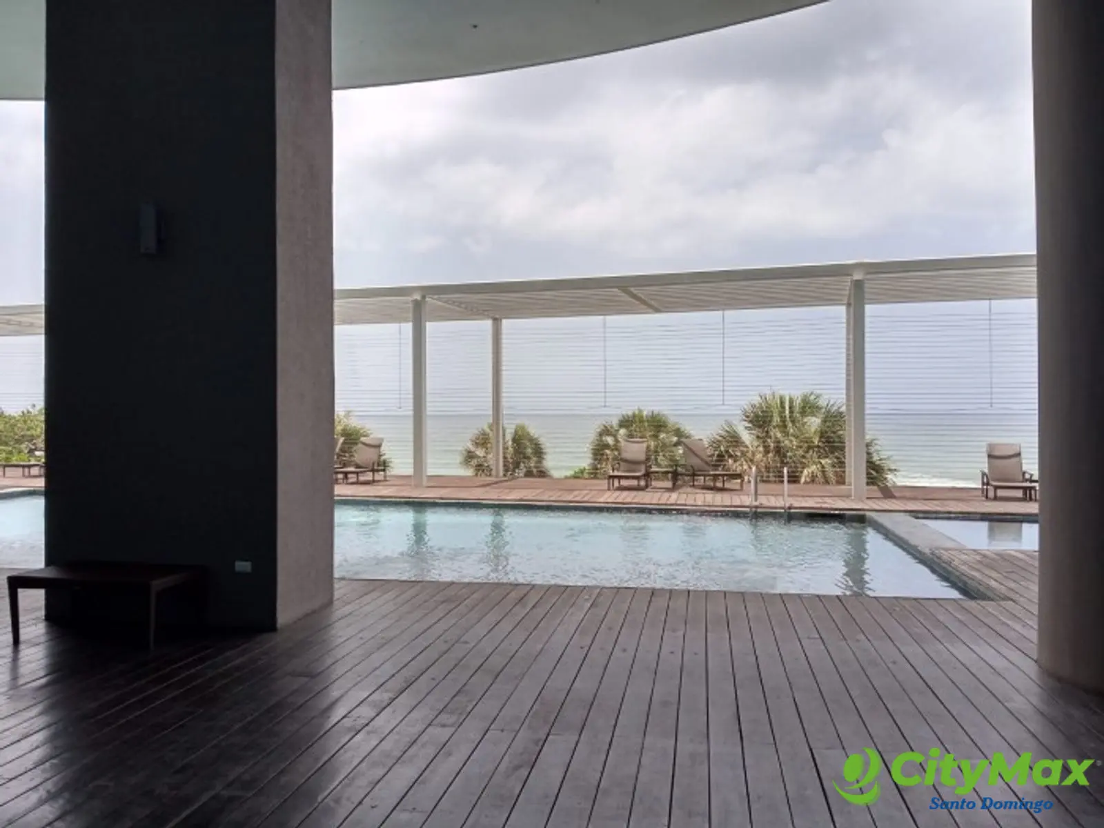  Apartamento en Venta  en el Malecón con Vista al Mar  - foto 24