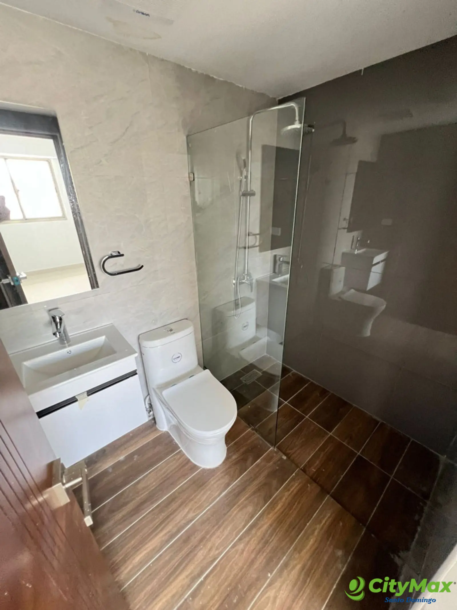 Apartamento en venta en Bella Vista nuevo a estrenar - foto 7