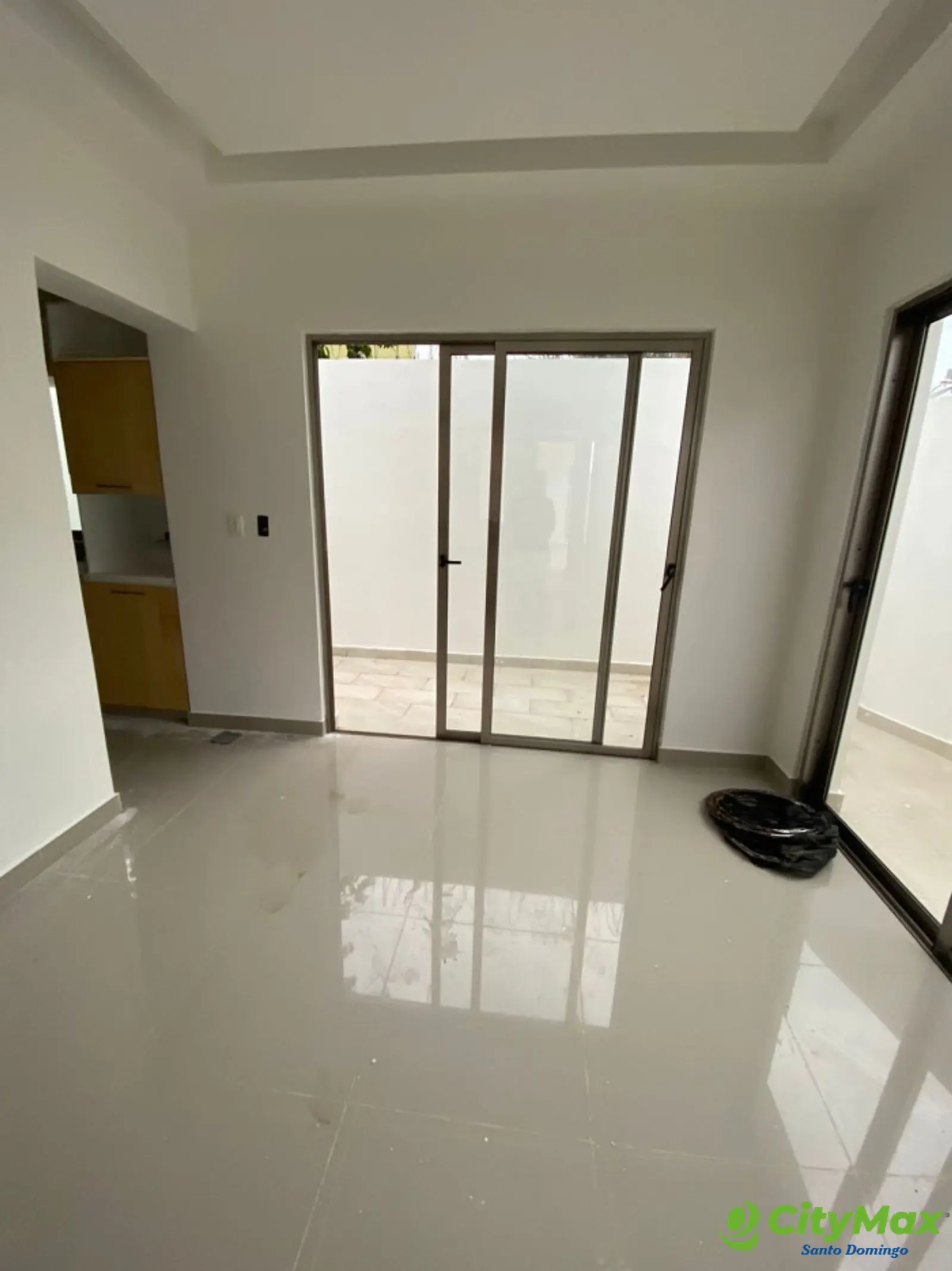 Casa en venta en Prado Oriental de 3 habitaciónes  - foto 3