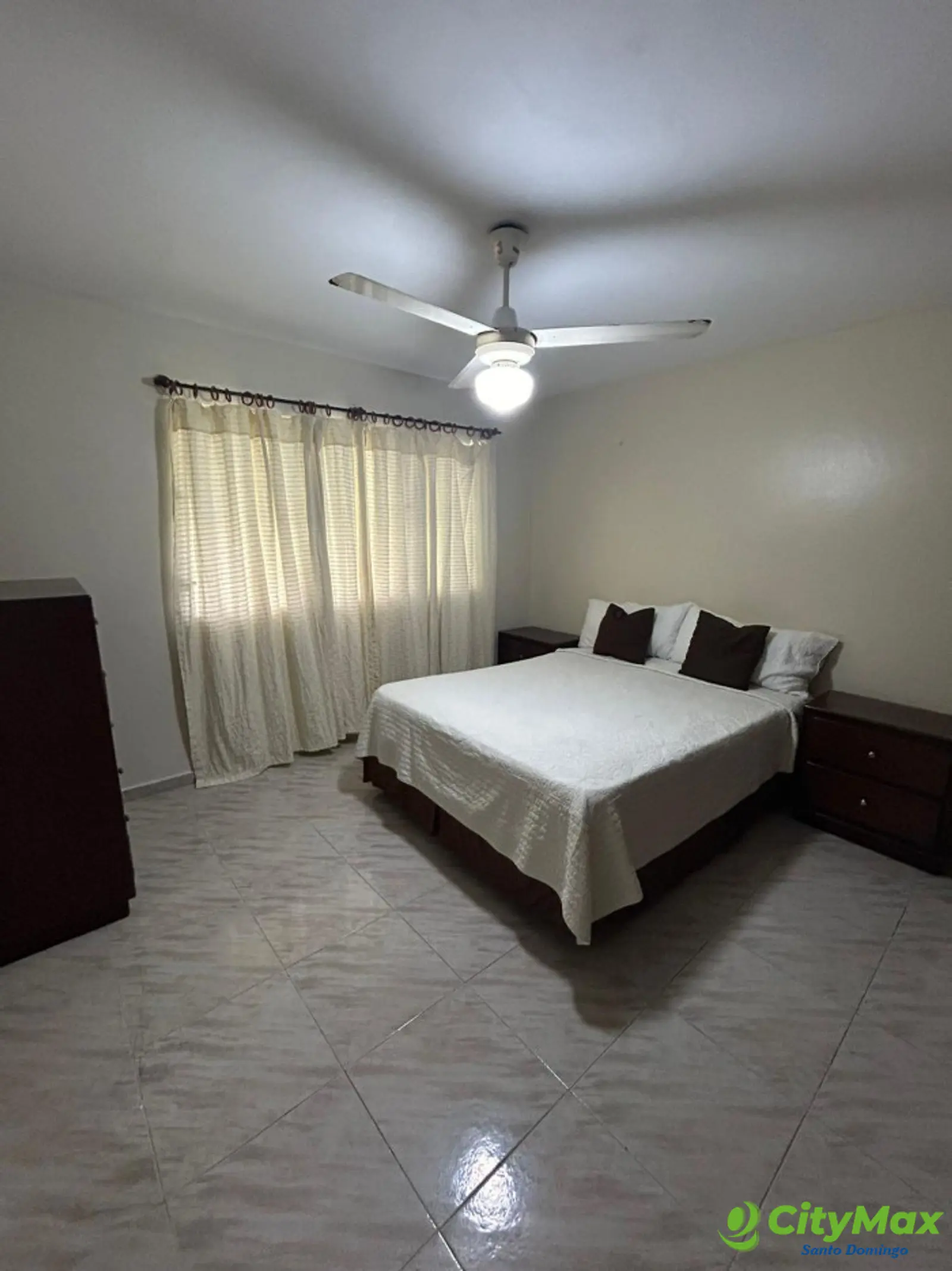 Apartamento Amueblado de 3 Habitaciones en Piantini  - foto 8
