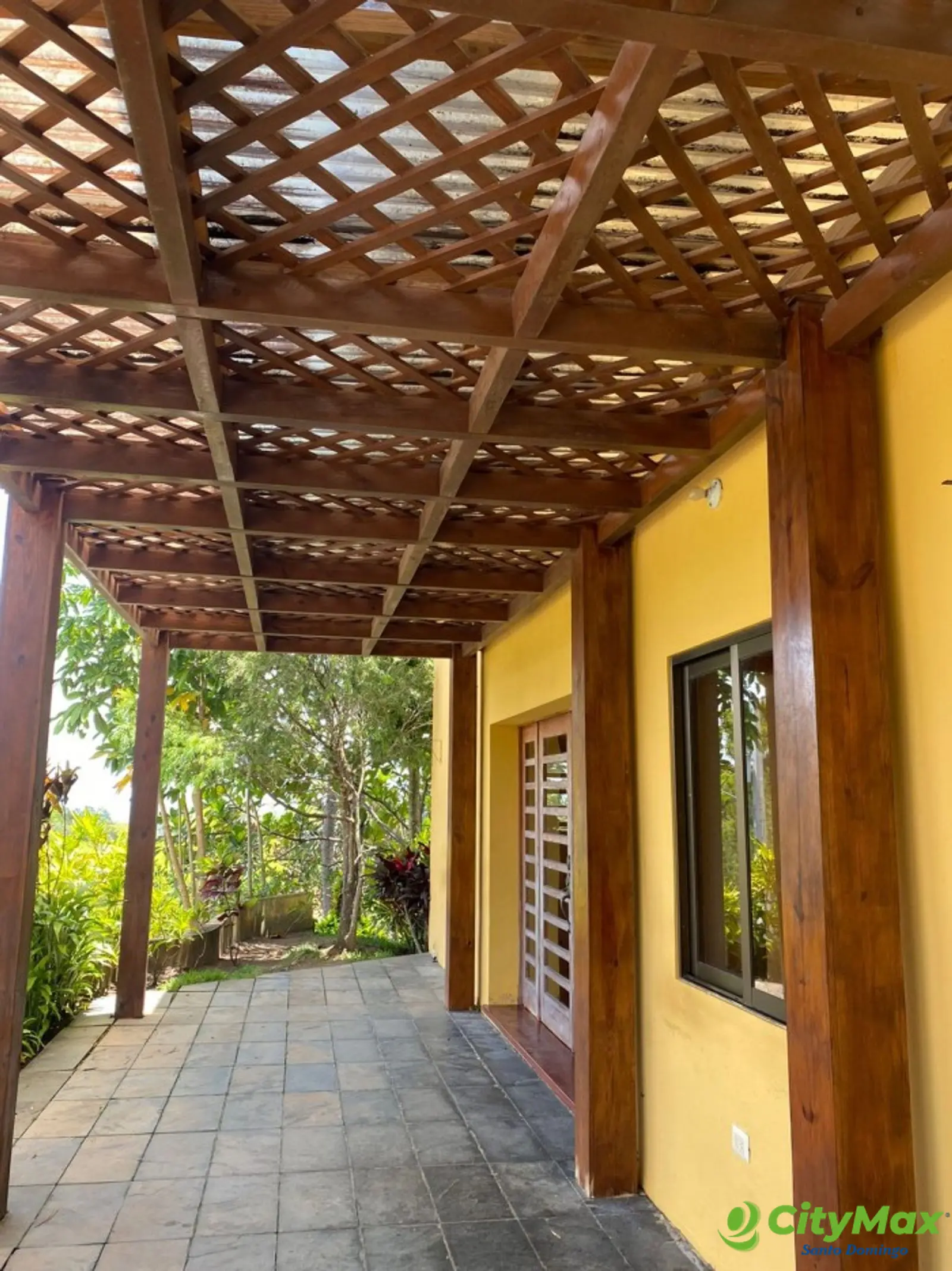 Villa en Venta en Los Alpes Jarabacoa  - Entrada a la sala