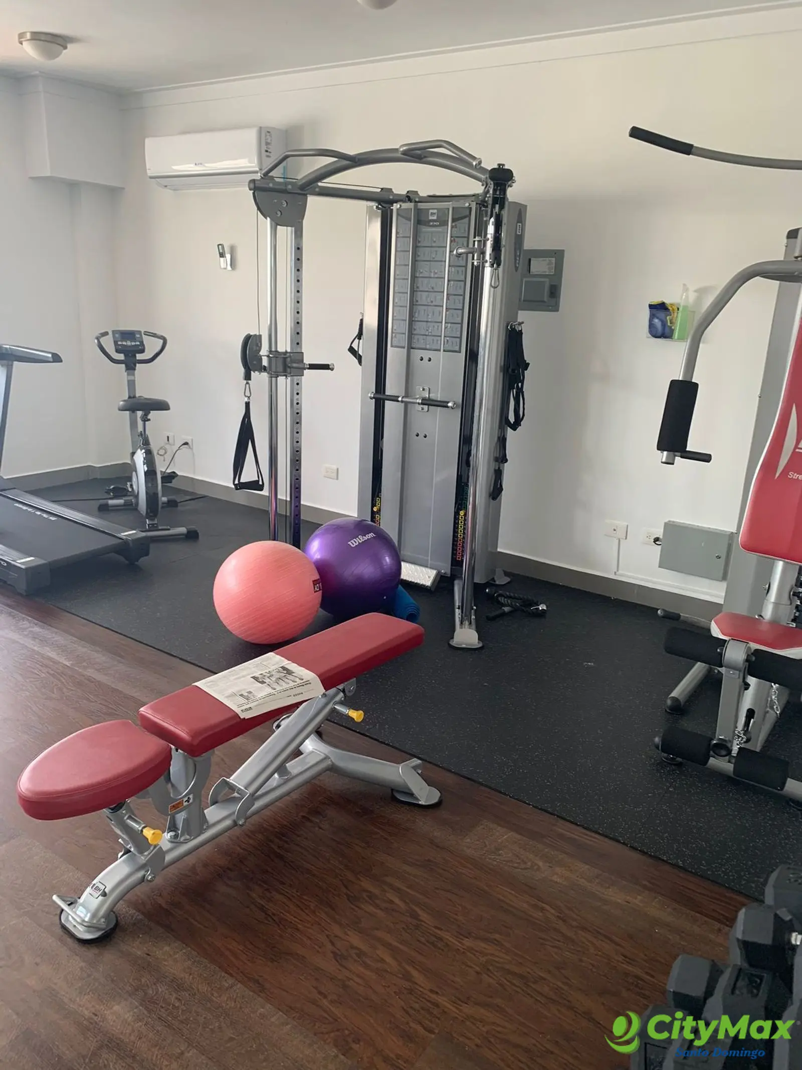 Apartamento en Alquiler con Linea Blanca en Evaristo - foto 3