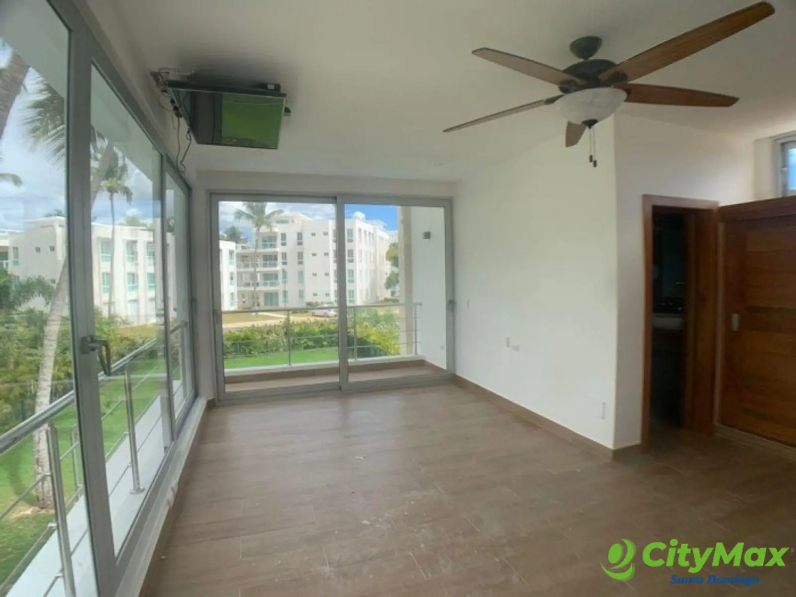 Vendo Villa de lujo en Playa nueva Romana - foto 12