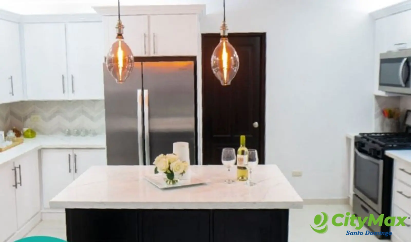 En Venta y Alquiler Villa Amueblada Metro Country Club - foto 23