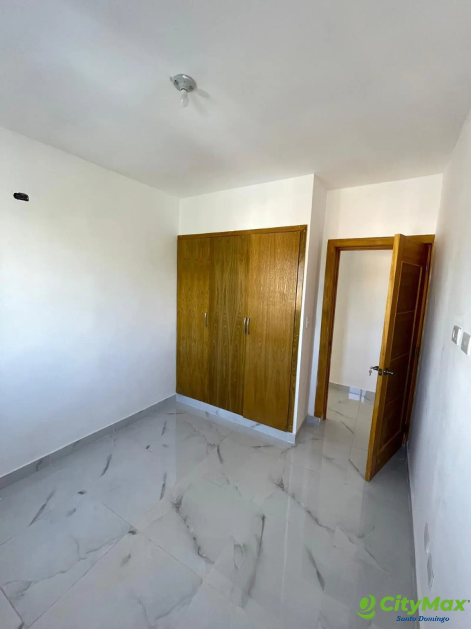 Apartamento en Venta en la Jacobo Majluta  - foto 11