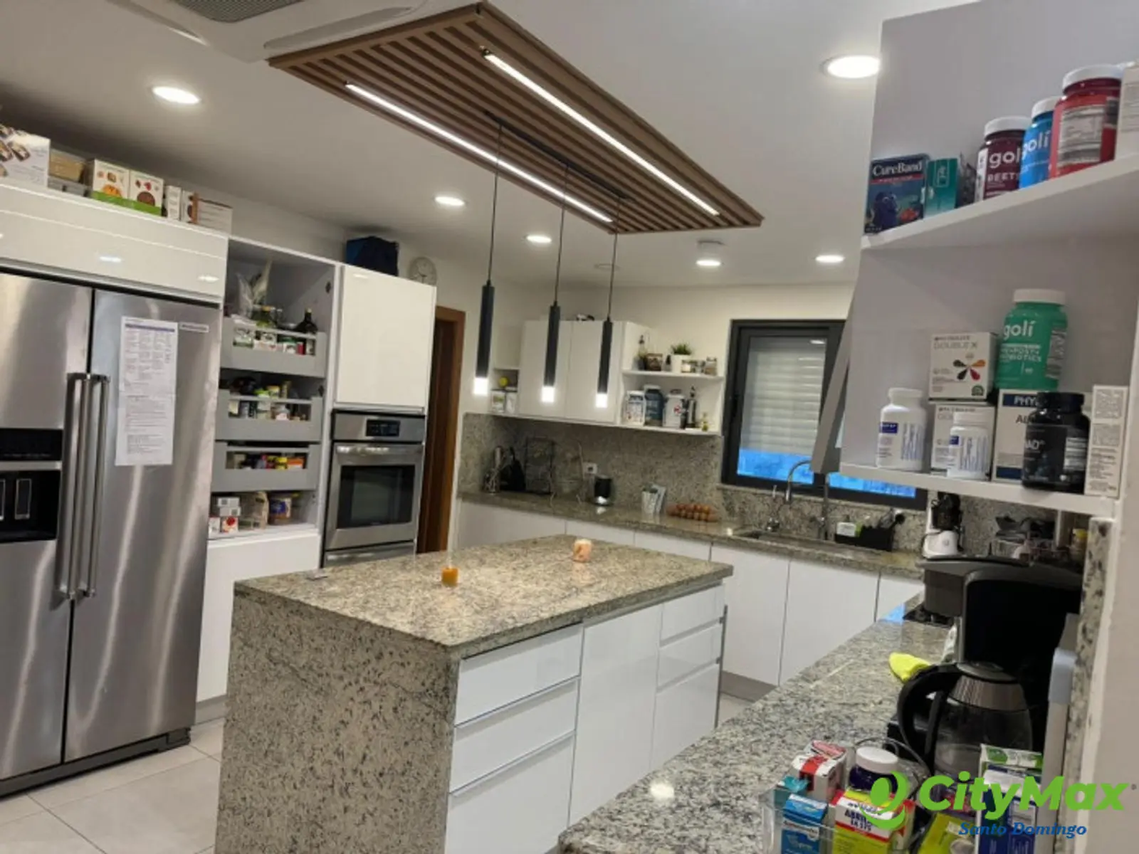 Penthouse en Venta de 2 Niveles en Urbanización Real - foto 3