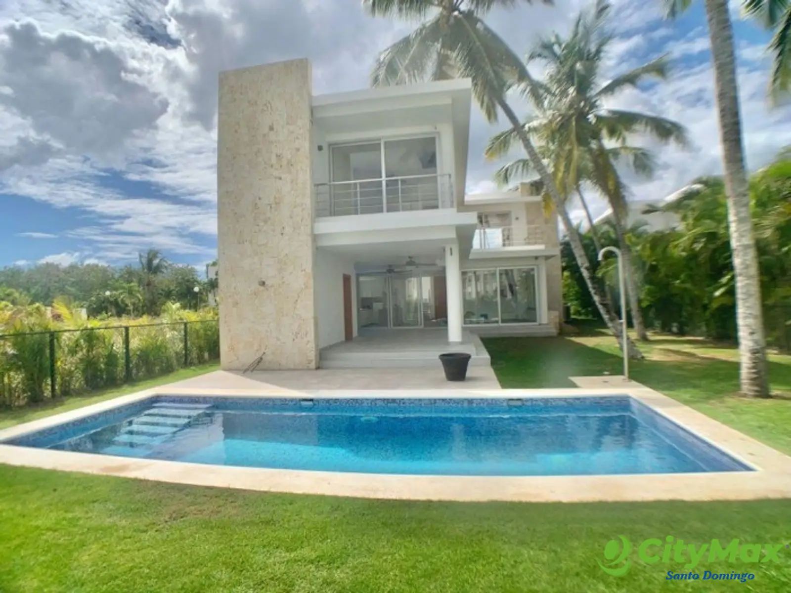 Vendo Villa de lujo en Playa nueva Romana - foto 2