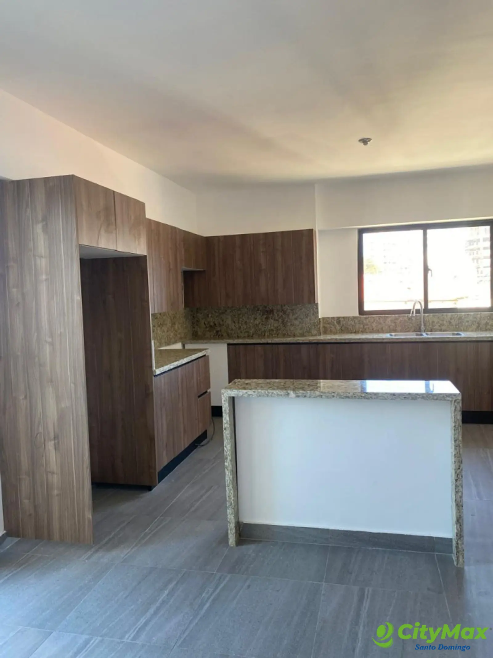 Apartamento en alquiler 1 hab mas estudio en el Naco - foto 6