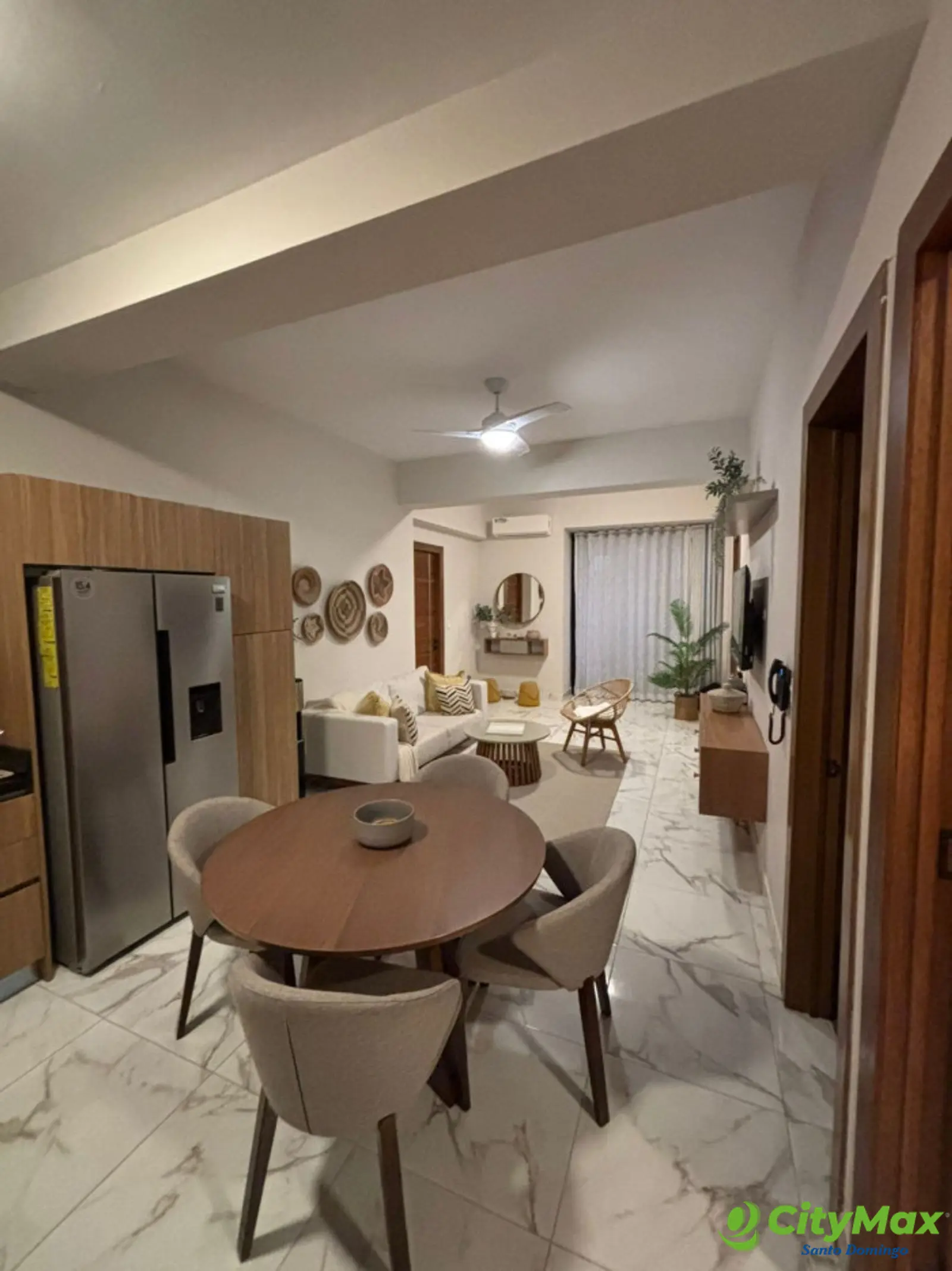 Apartamento en Renta en Los Cacicazgos, Santo Domingo - foto 4