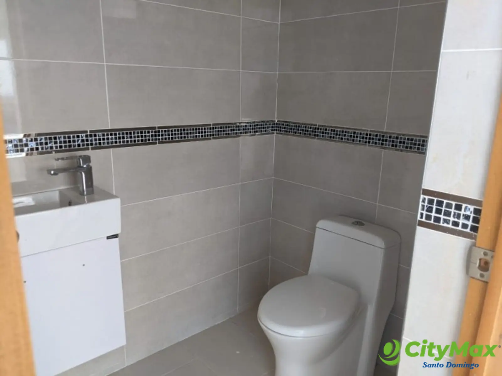  Vendo Lujoso PentHouse Listo en Alma Rosa 1ra. - foto 22