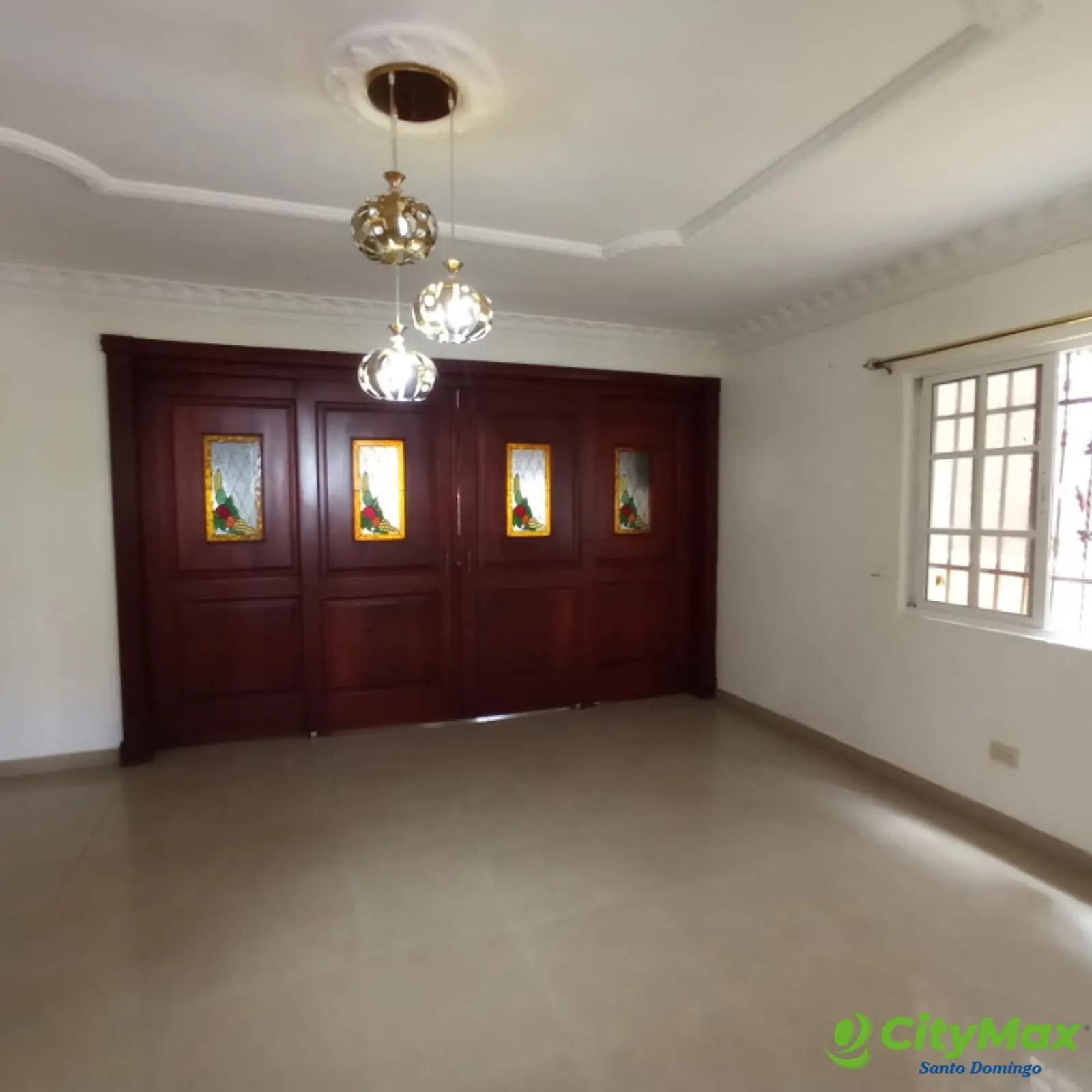 Casa en venta de 3 niveles en la Zona Oriental, S.D.E. - foto 10