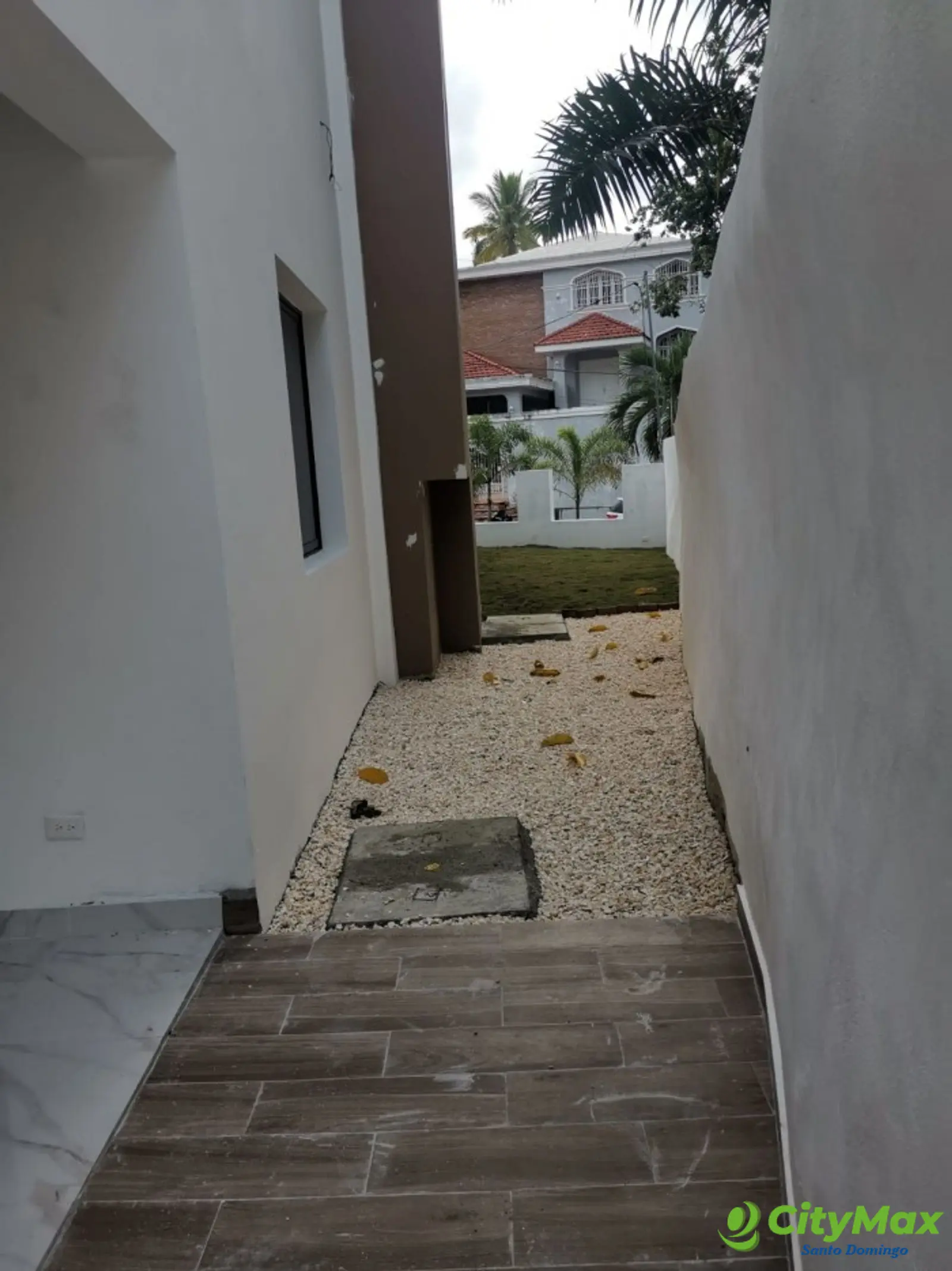 Casa de 2 niveles En venta nueva en Arroyo Hondo lll  - foto 14