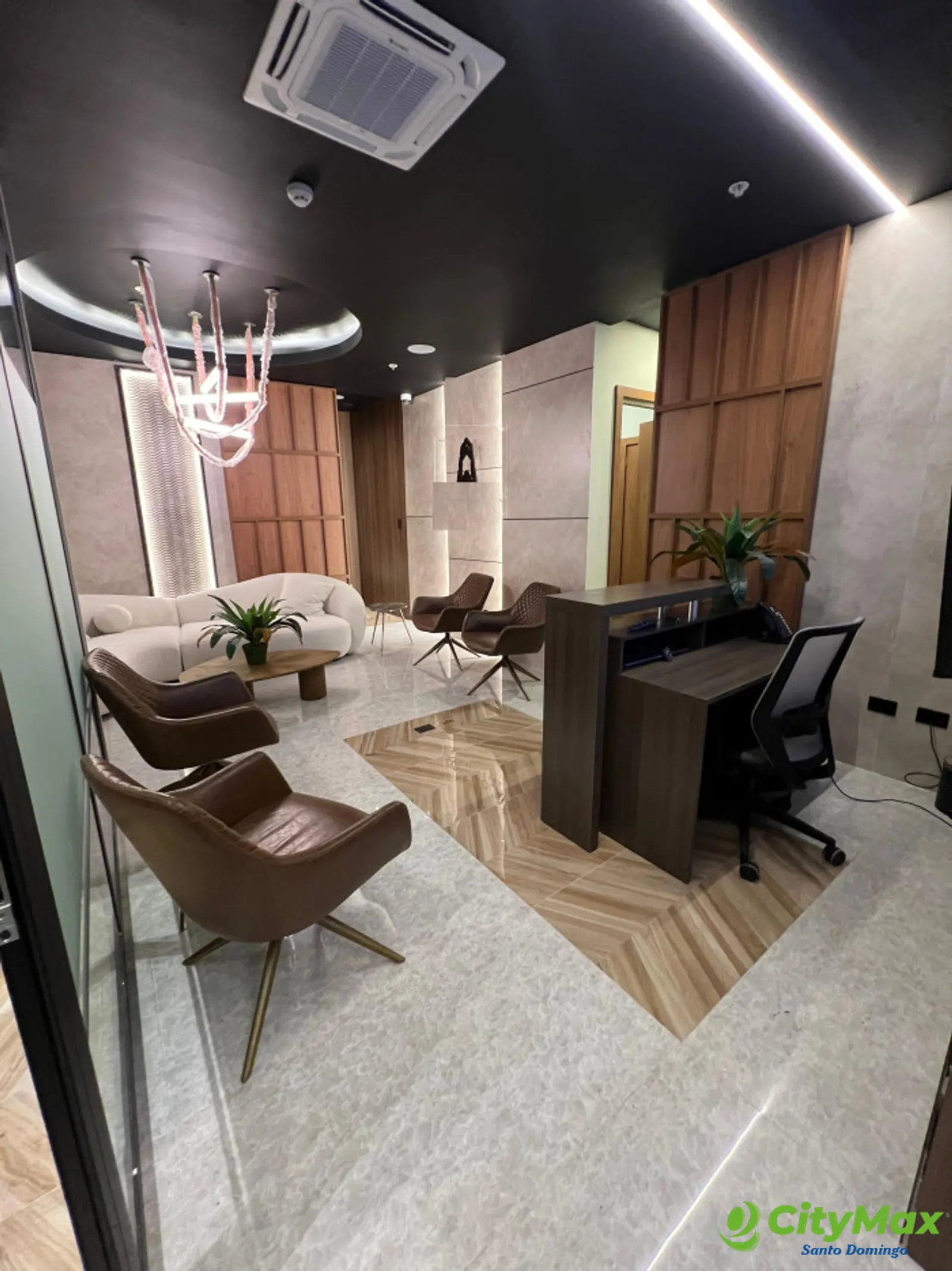 Local Comercial en Venta en Piantini Blue Mall - foto 2