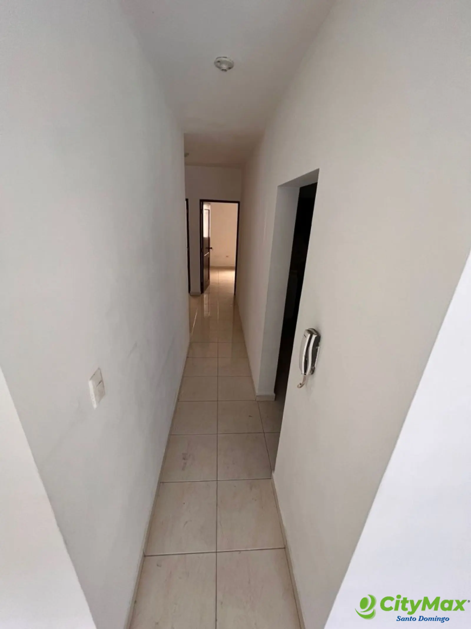 Vendo apartamento de 3 habitaciones en San Isidro - foto 8