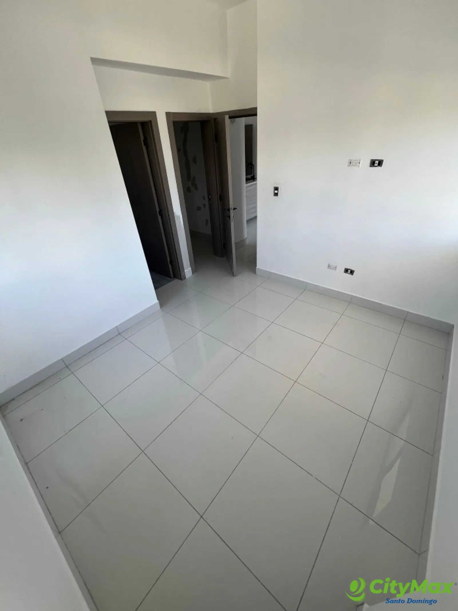 Apartamento venta en La Julia con Balcon Tipo Terraza - foto 11