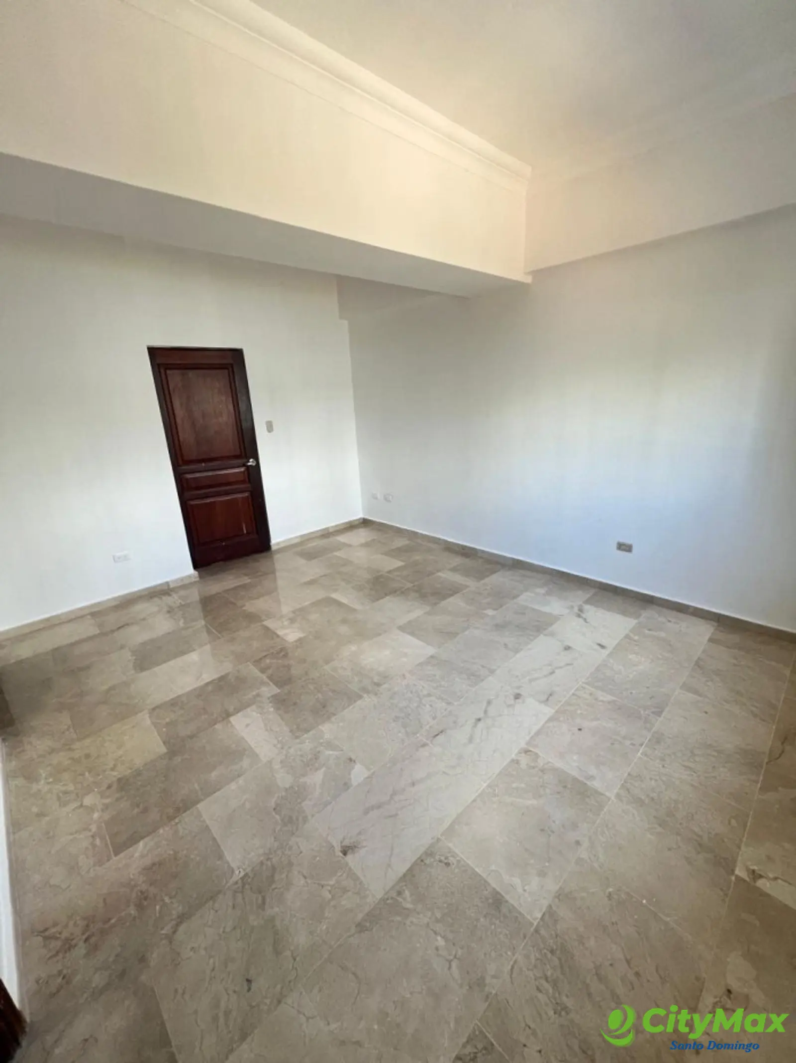 Amplio apartamento en Vent de 3 Habitaciones Piantini - foto 9