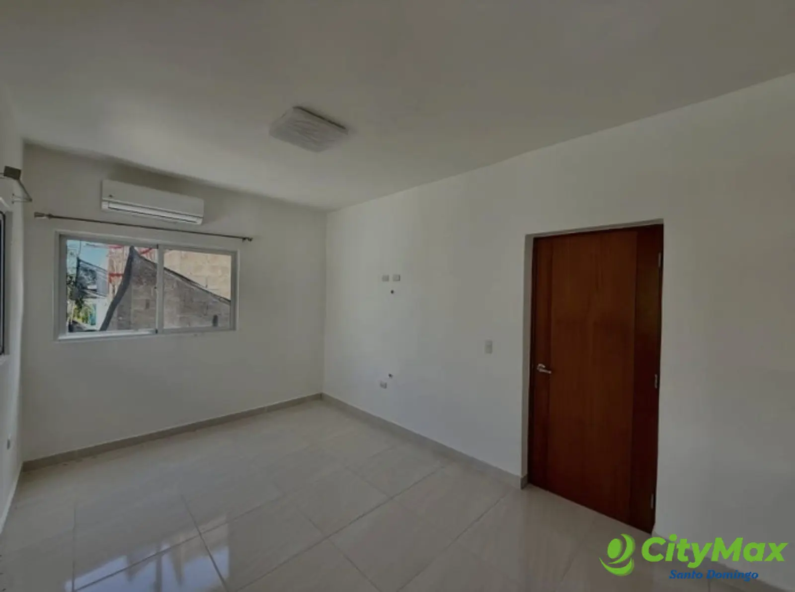 Villa en Venta en Caleta, La Romana - foto 4