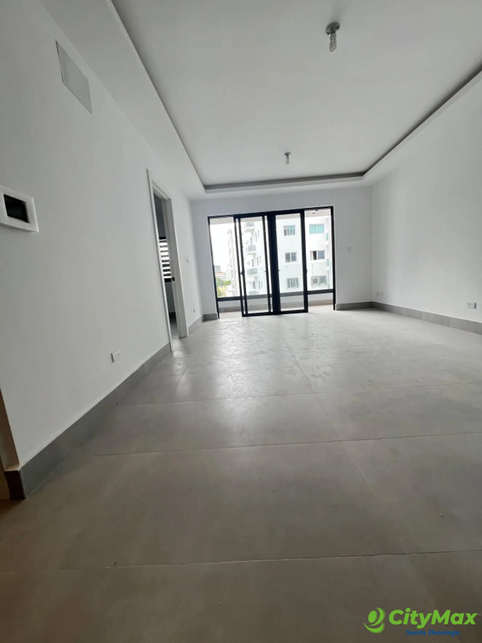 Apartamento en Venta en Torre de Lujo Evaristo Morales - foto 3