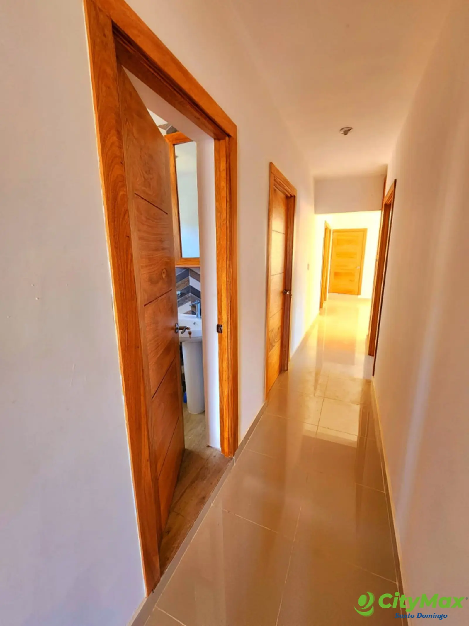 Casa de uso Comercial en Alquiler en Urb Miramar 170mts - foto 21