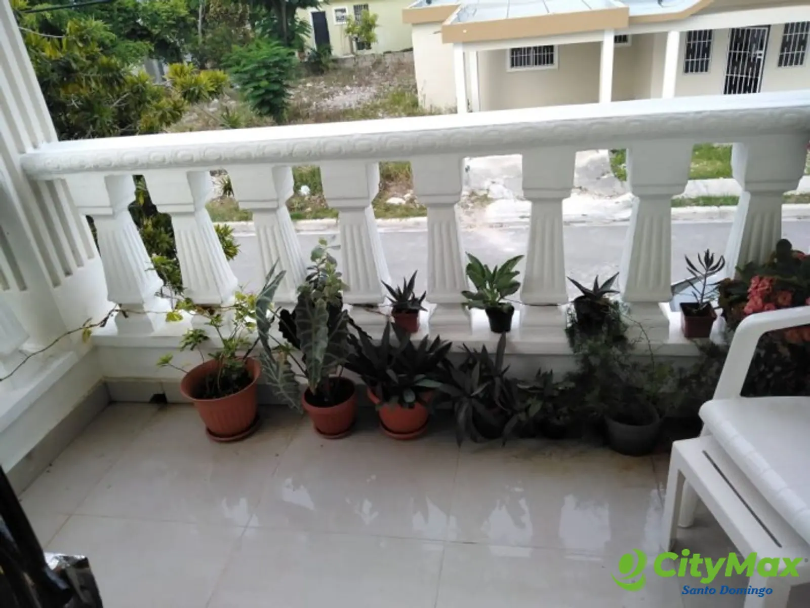 Vendo Edificio de vivienda de 2 niveles en Bavaro - foto 4
