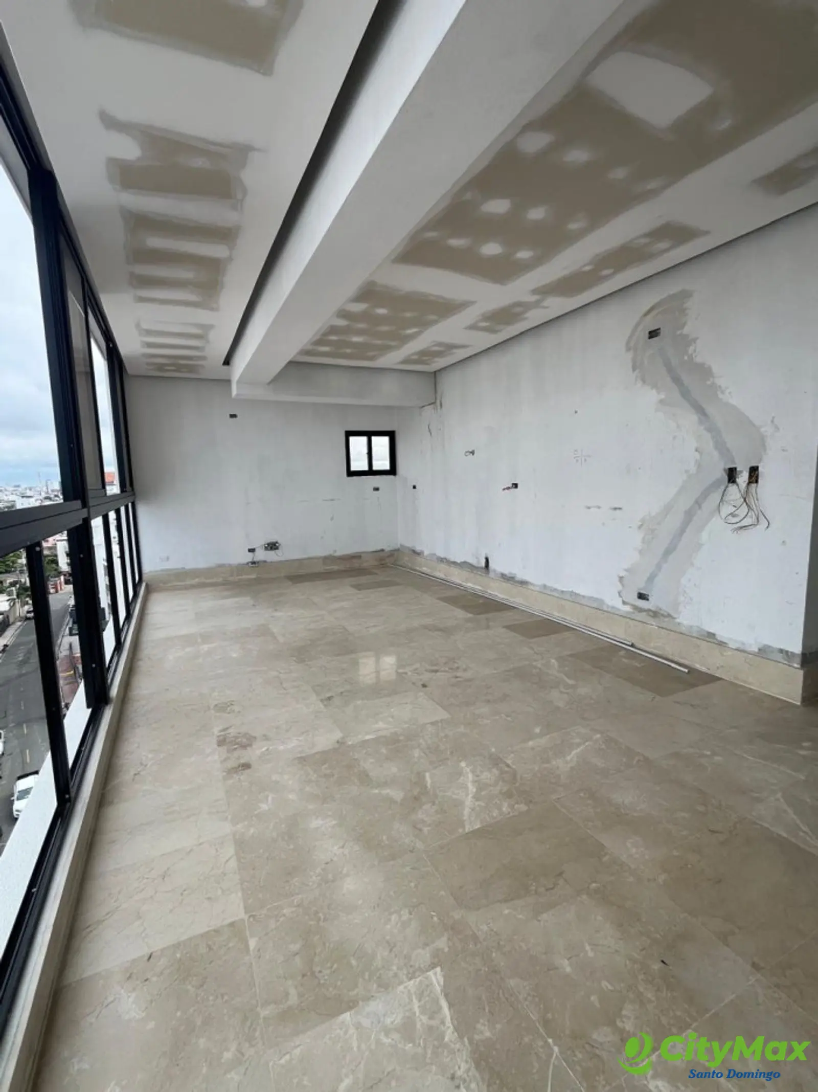 Penthouse en Venta en Renacimiento de 2 Habitaciones - foto 7