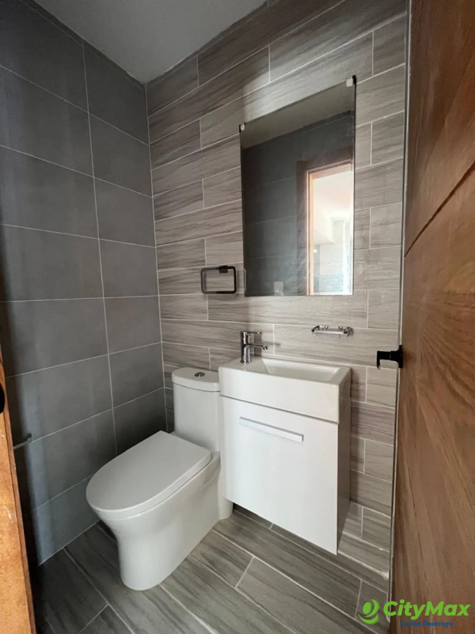 Apartamento Nuevo en Venta en los Jardines de Sur - foto 7
