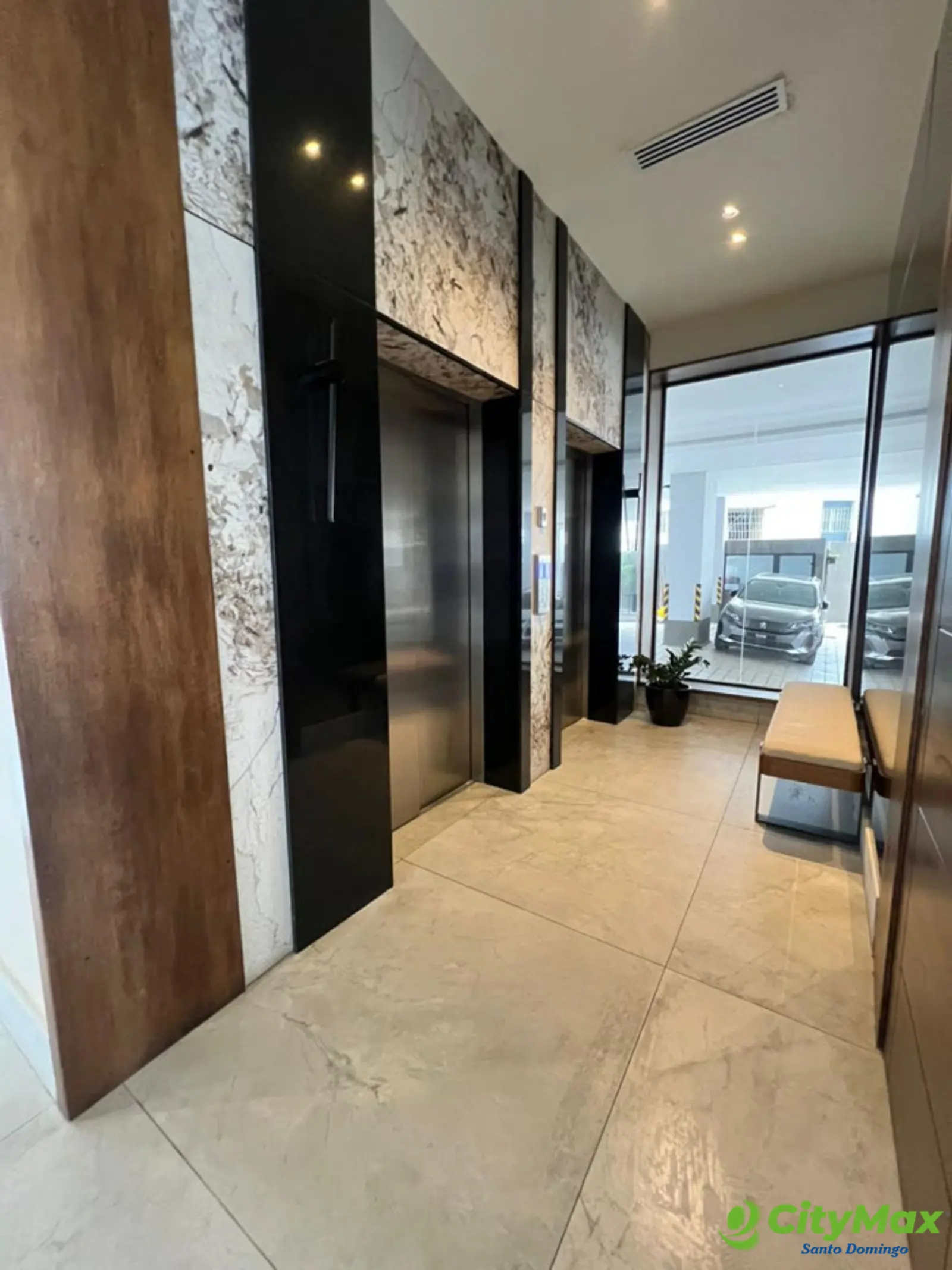 Apartamento en Venta en Evaristo Morales, Santo Domingo - foto 15