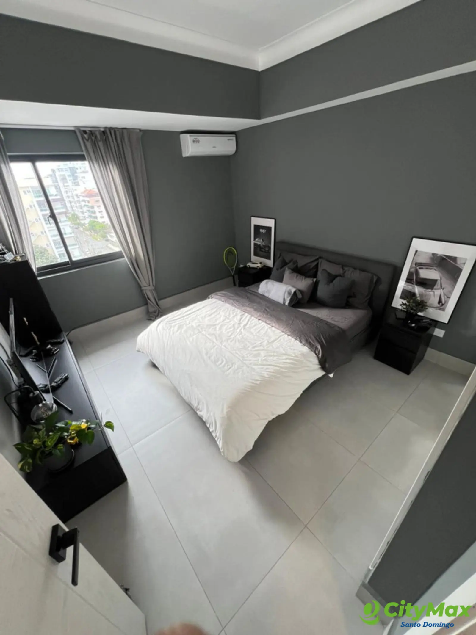Apartamento en Venta en Evaristo Morales, Santo Domingo - foto 11