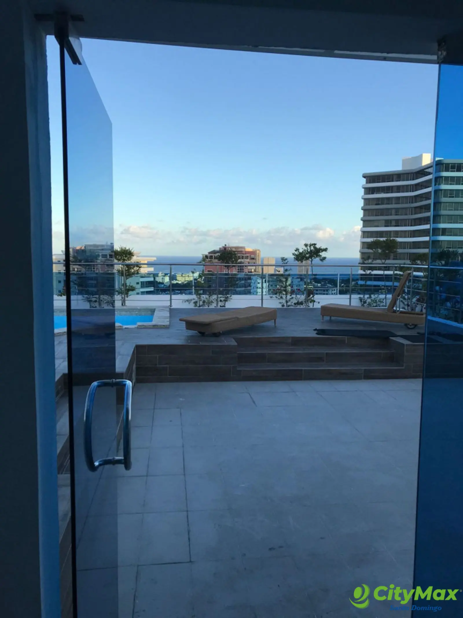 Apartamento de tres habitaciones en venta en el vergel - foto 3