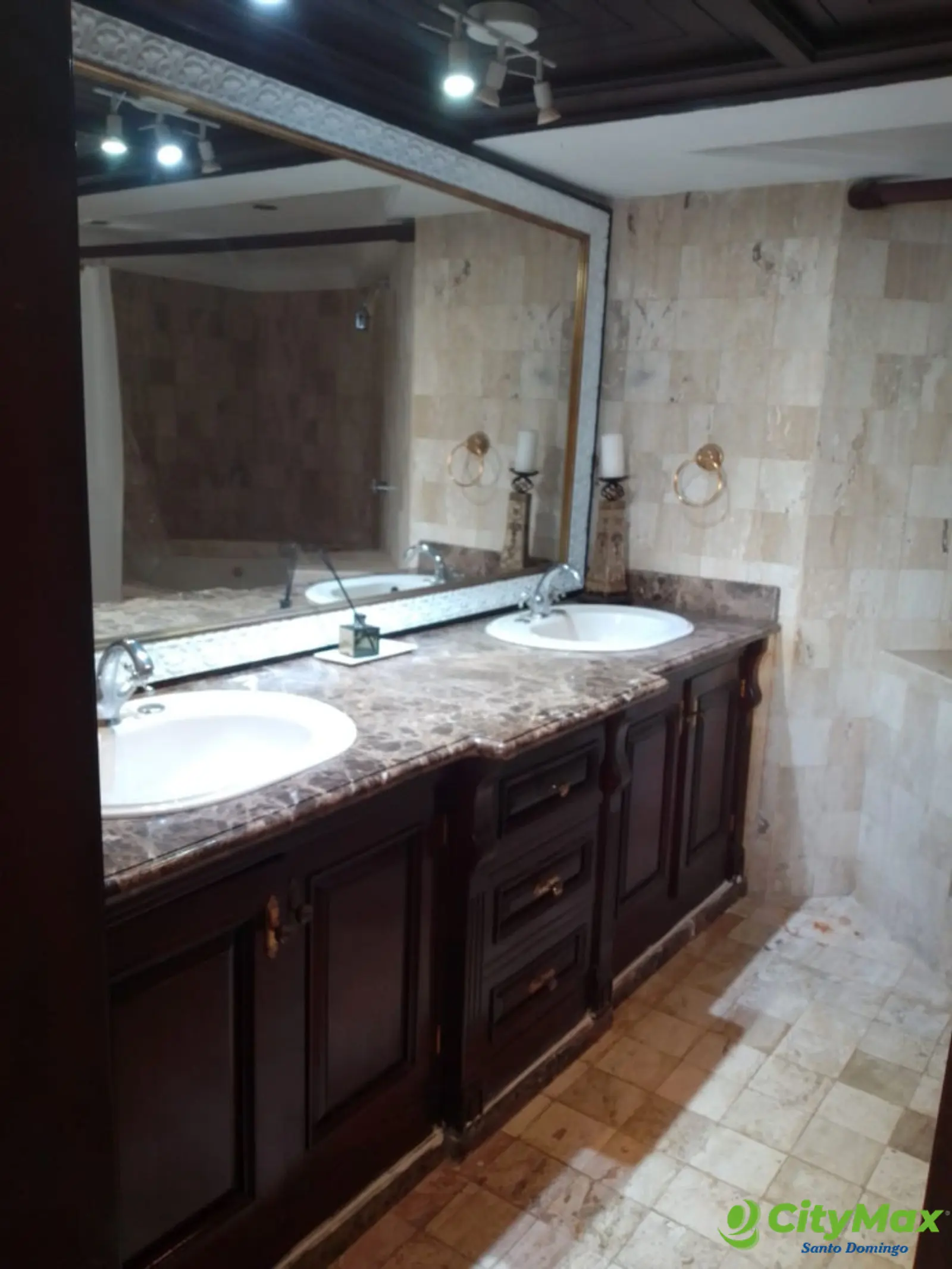 Apartamento en alquiler Amueblado en La Julia 283 mts.  - foto 9
