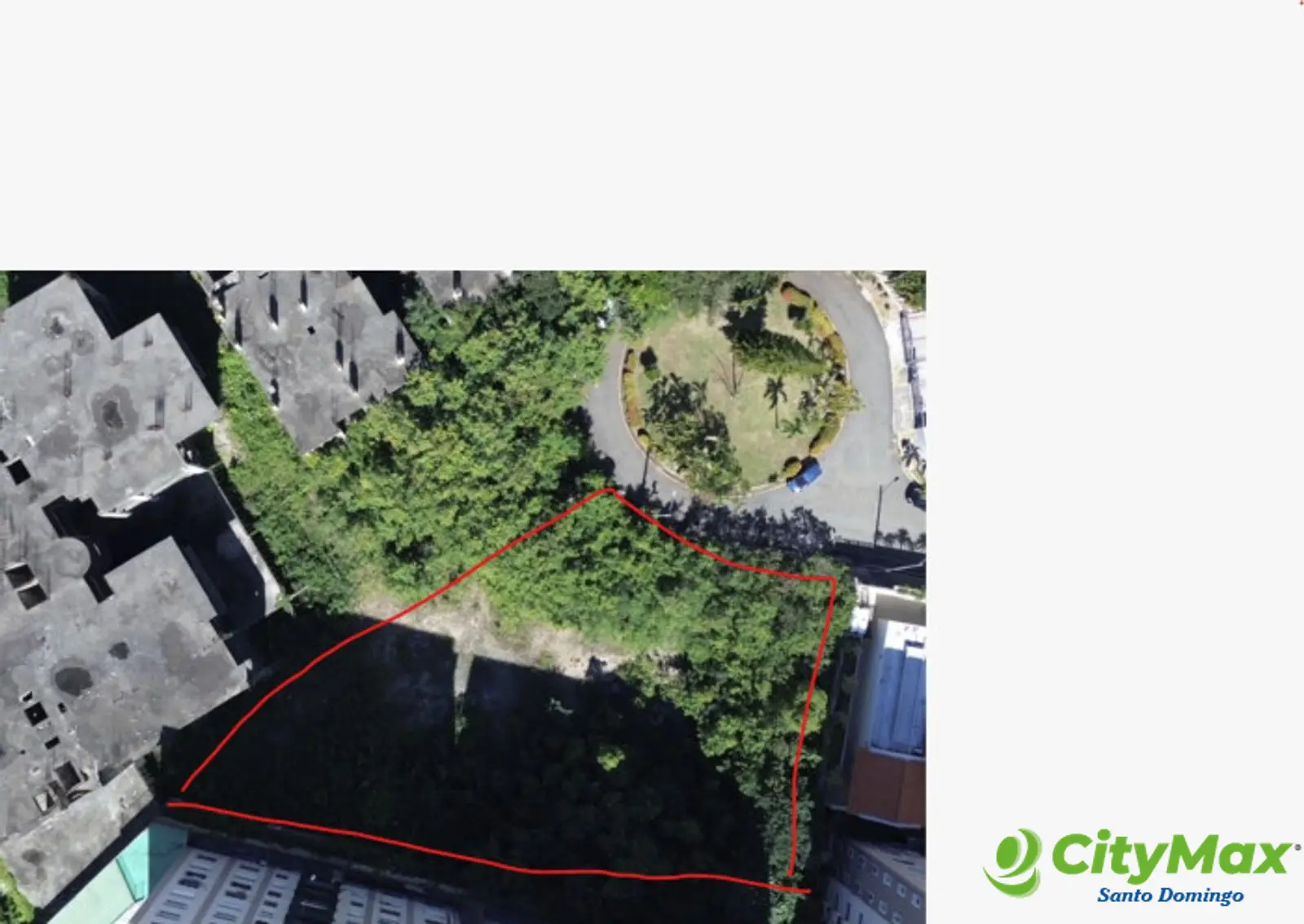 Vendo terreno en la avenida anacaona casi esq Luperon - foto 3