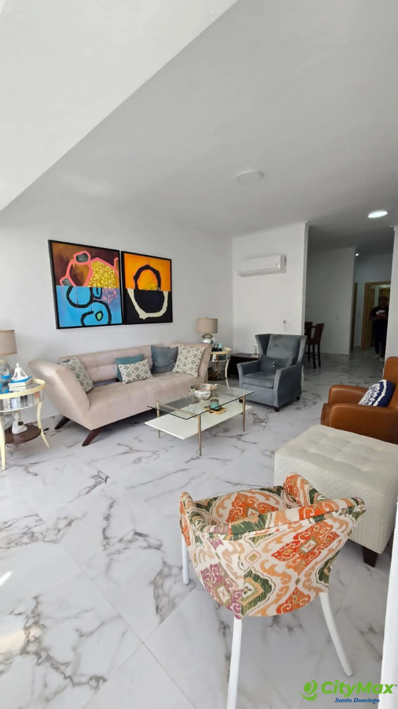 Apartamento en Venta de 3 Habitaciones en Bella Vista  - foto 3