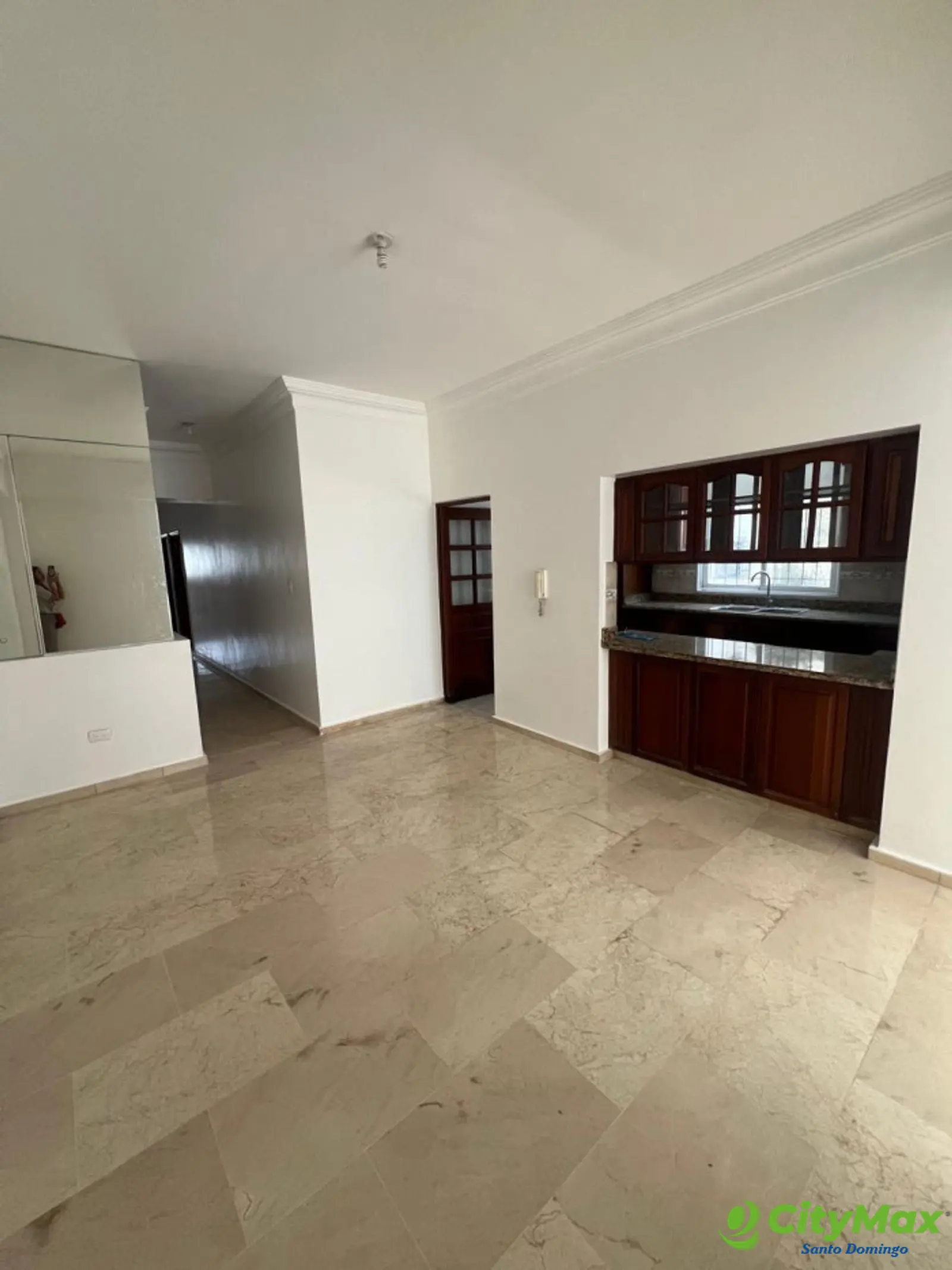 Amplio apartamento en Vent de 3 Habitaciones Piantini - foto 4