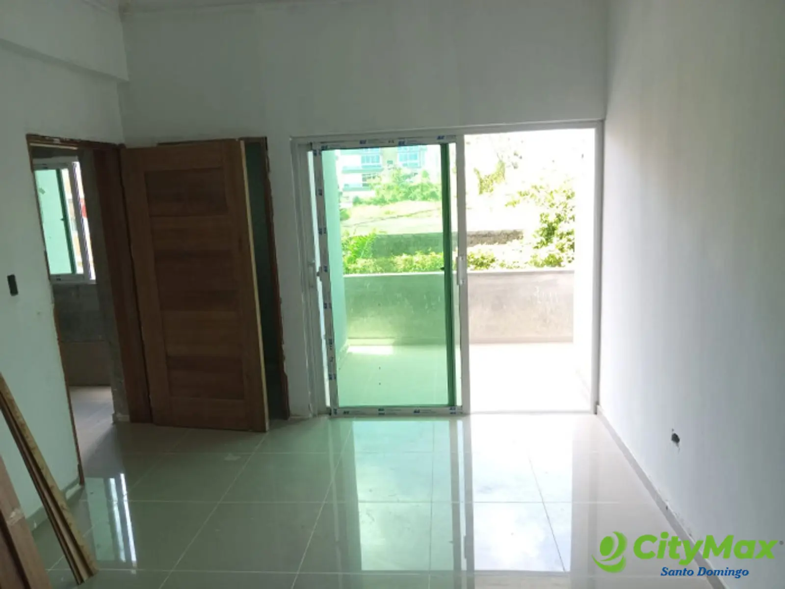 Apartamento en Venta en  Reparto Los Tres Ojos  - foto 2