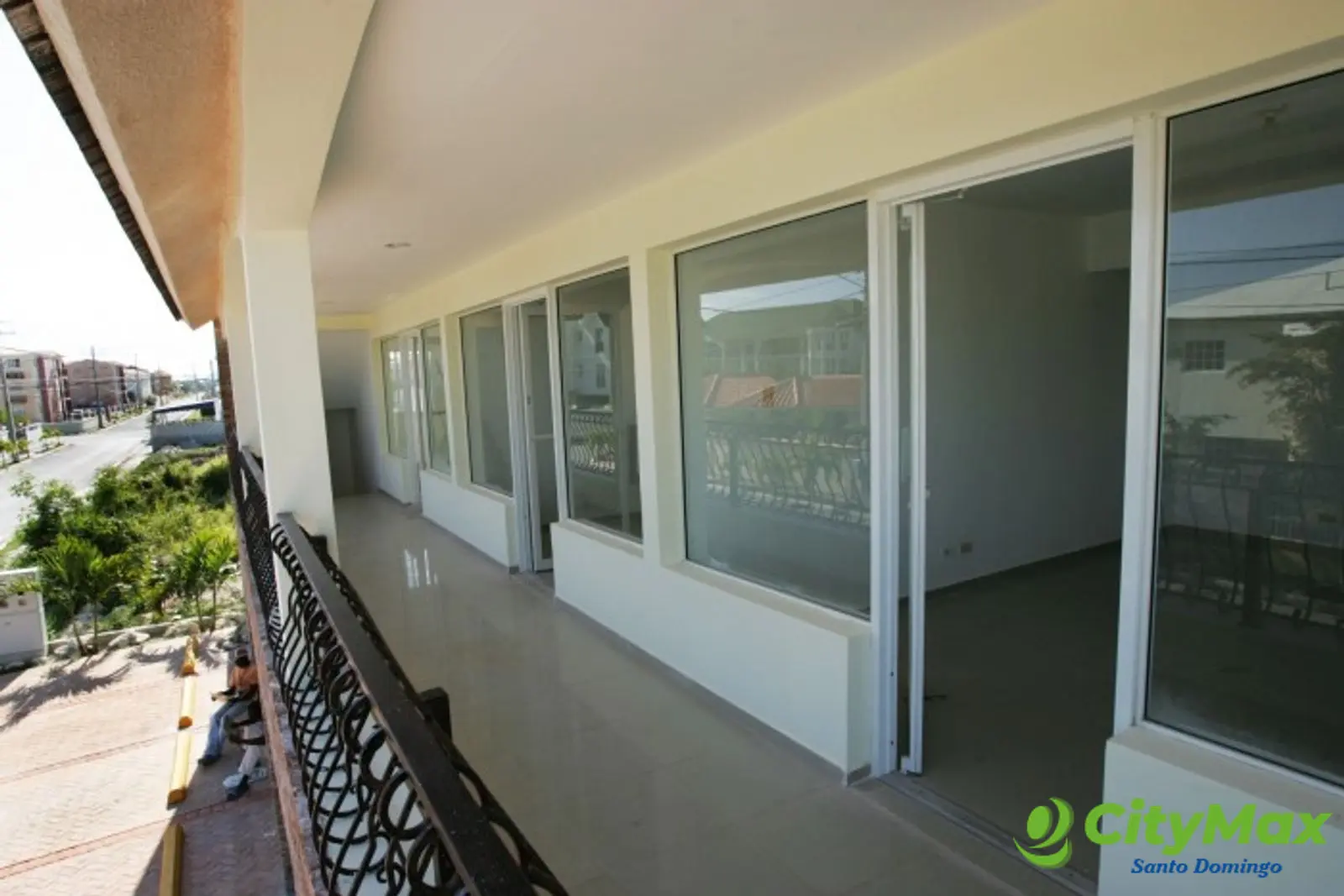 Vendo Plaza Comercial Para inversión en Bávaro - foto 7