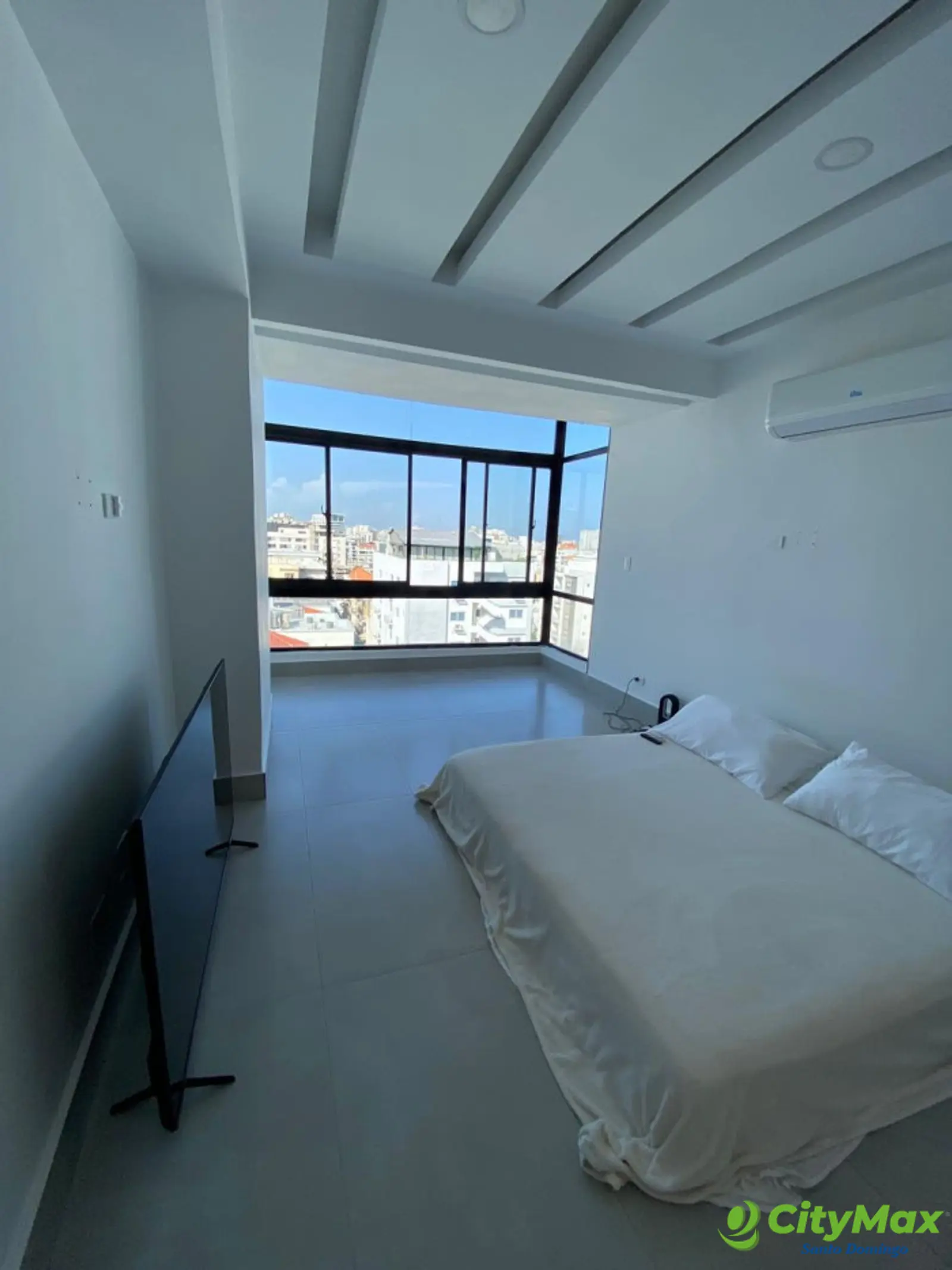 Penthouse Nuevo Amueblado en Venta en Evaristo Morales - foto 15