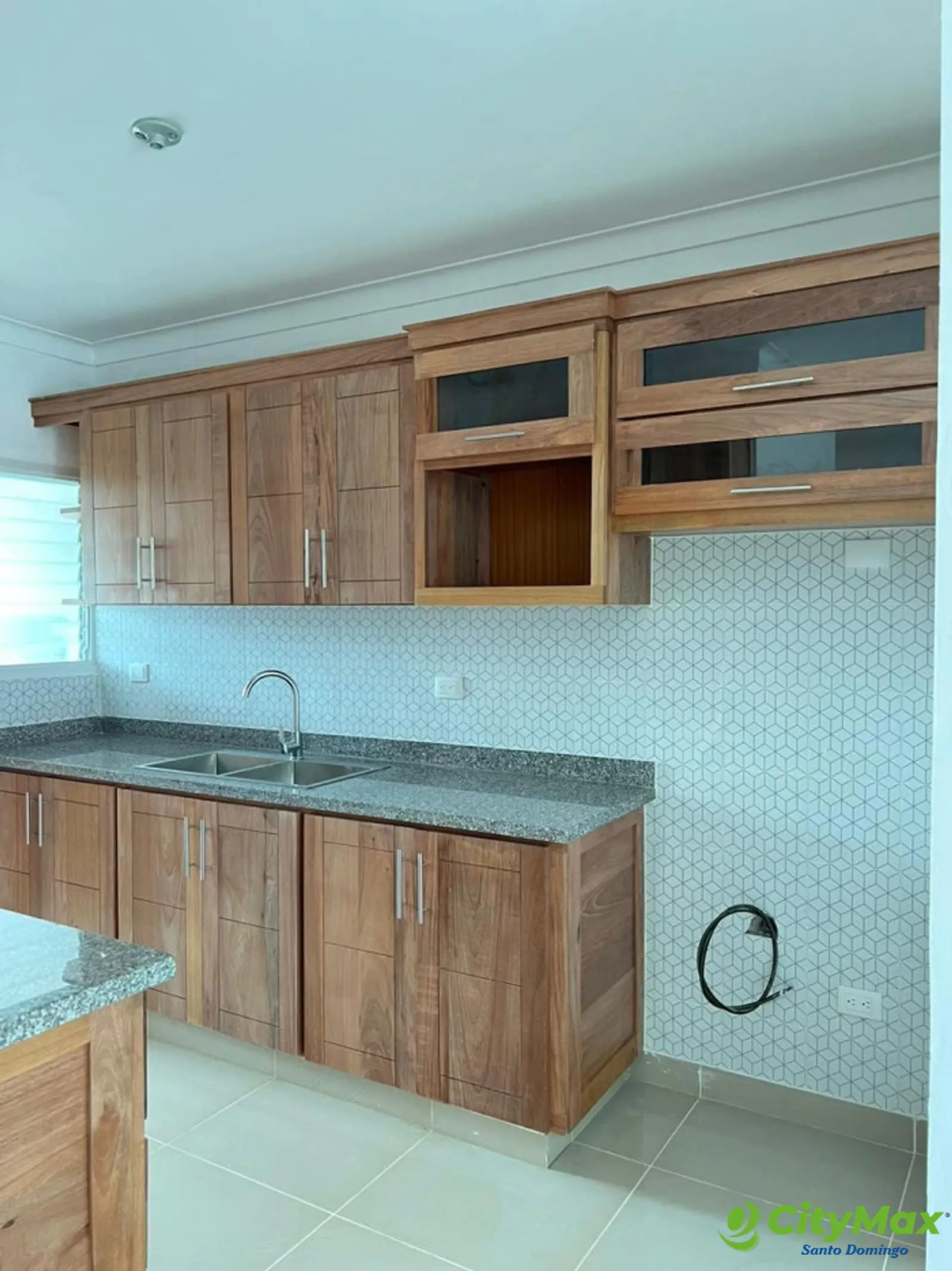 Apartamento en Venta de 3 Hab. Santo Domingo Este. - foto 8